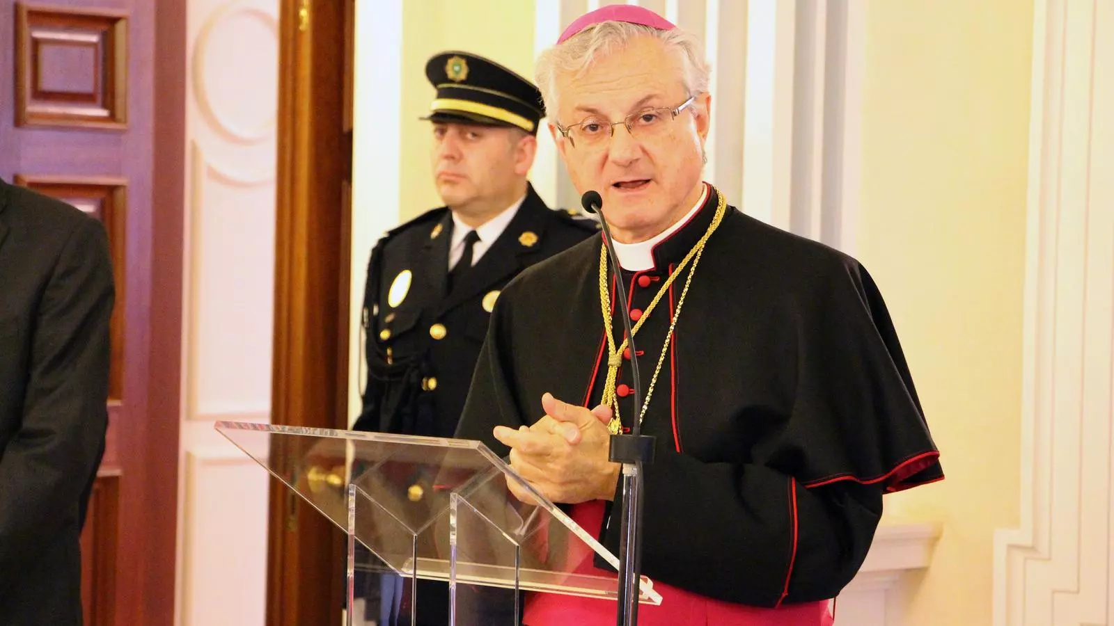El copríncep episcopal, Joan-Enric Vives, durant el discurs. / M. P. (ANA)
