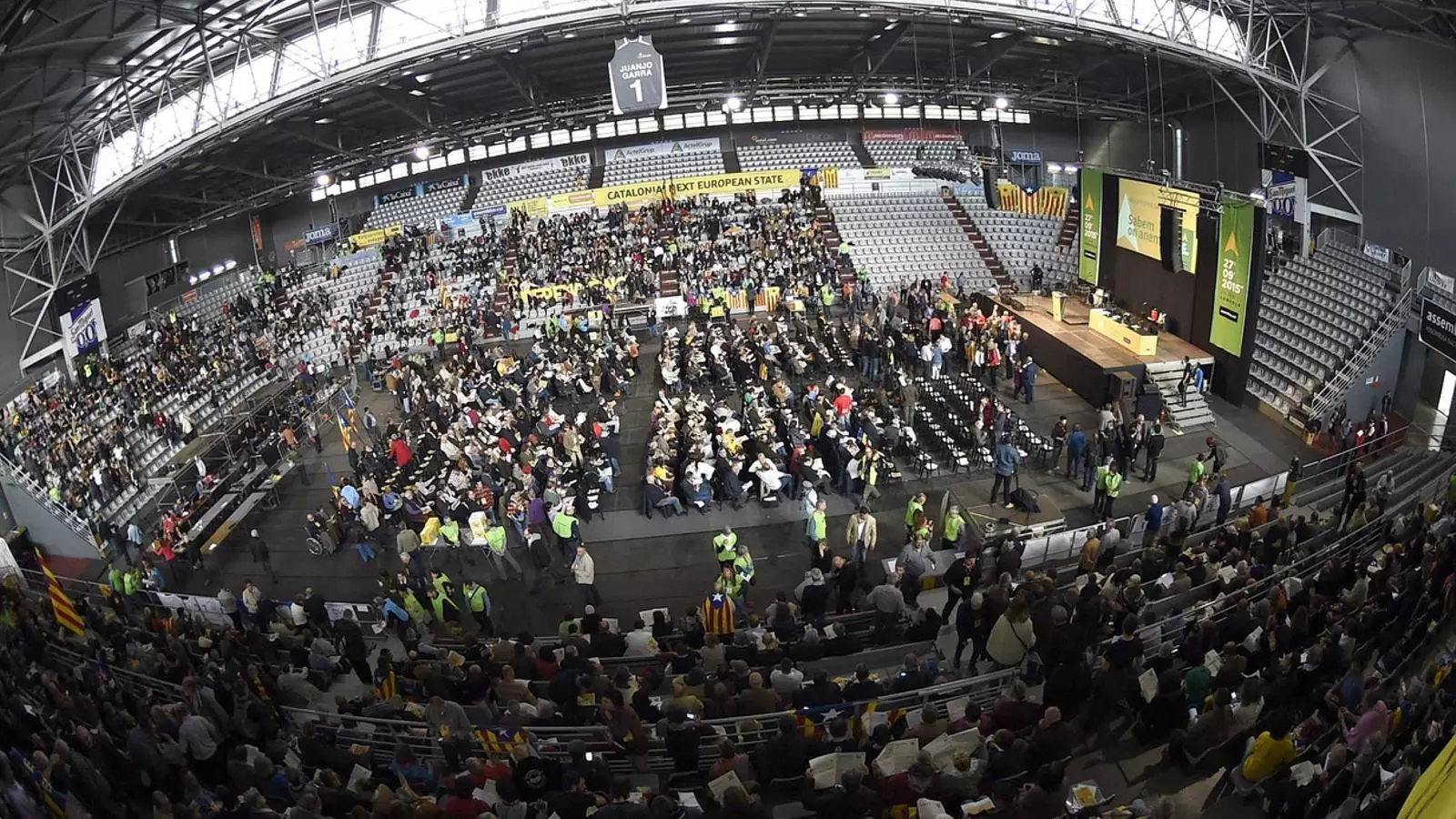 Unes 3.000 persones participen a l'assemblea general de l'ANC / ARA