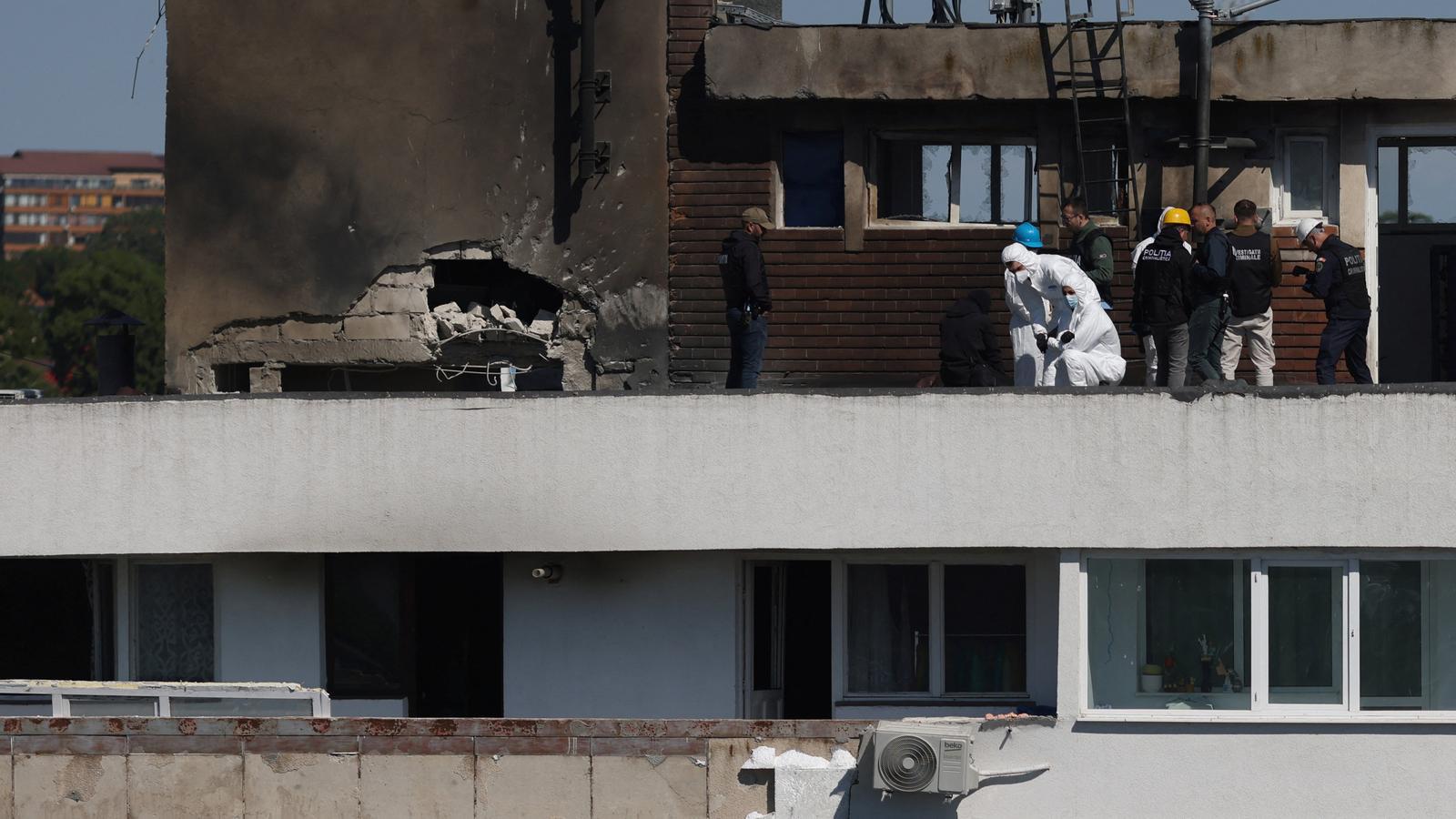 El edificio donde ha impactado un dron ruso en la ciudad rumana de Galati, en la frontera con Ucrania.