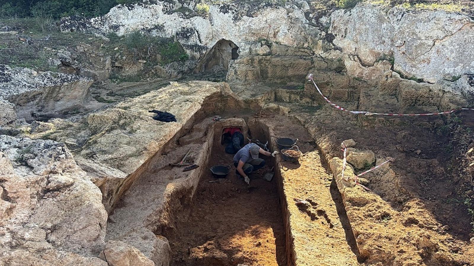 Imatge de les excavacions a la necròpolis de Son Sunyer.