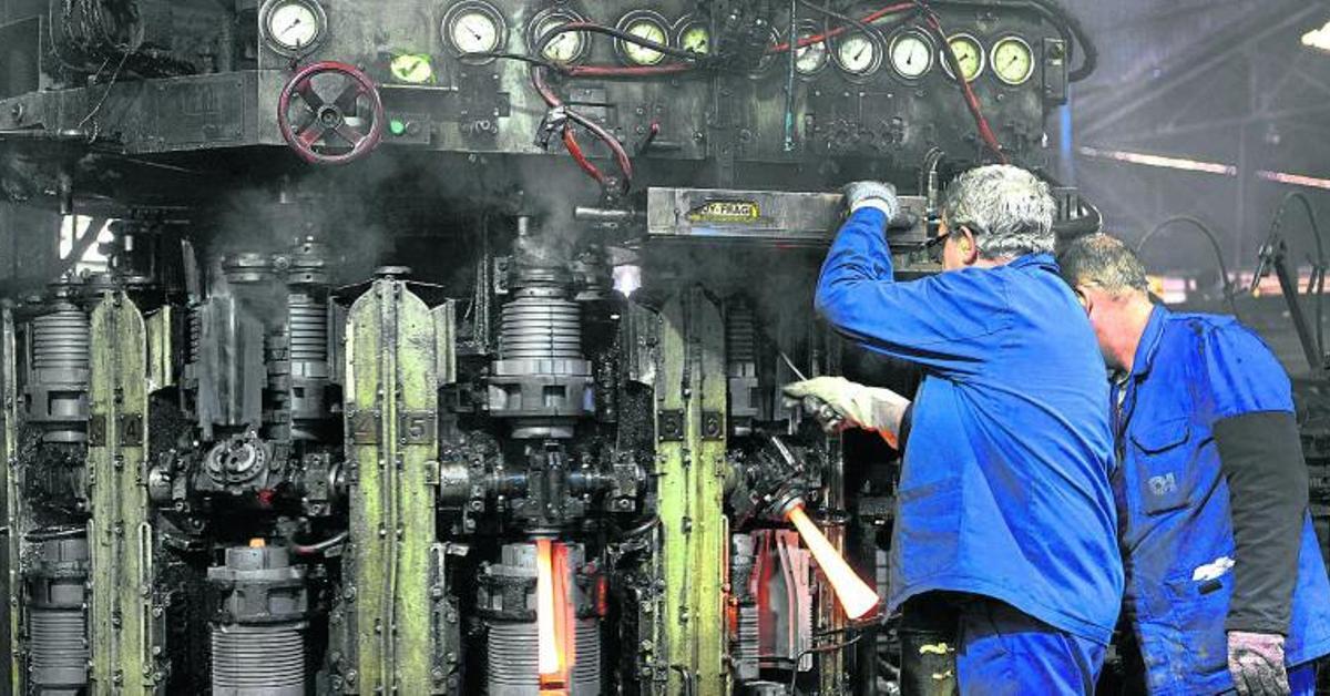 Unions call for wage hikes in the face of rising inflation