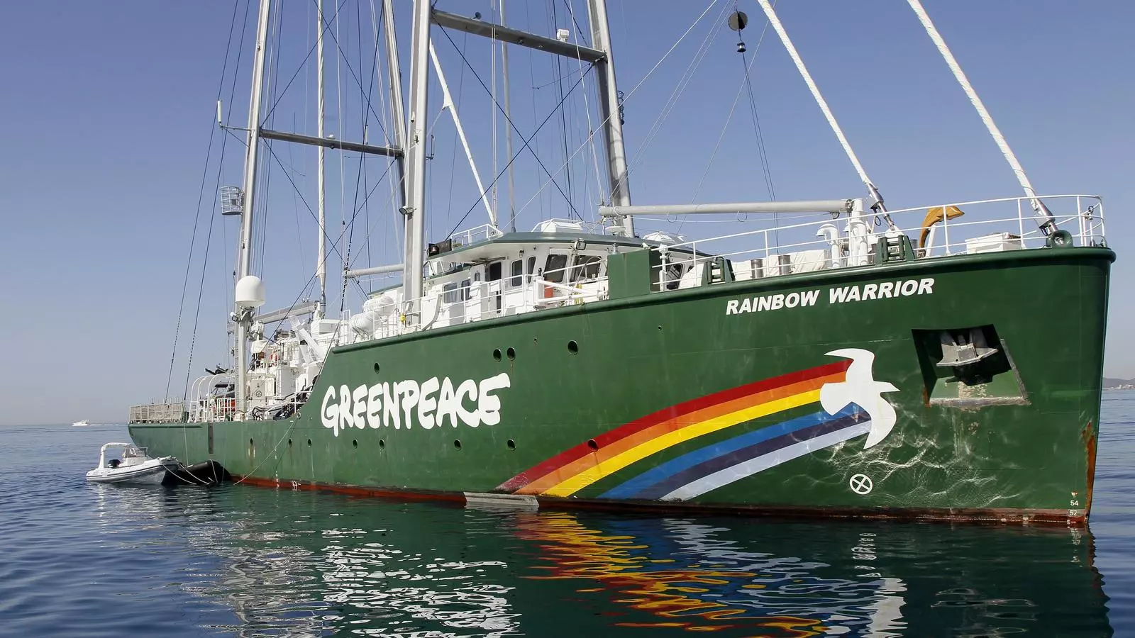 Greenpeace denuncia la gran presència de plàstics a la Mediterrània / I.BUJ