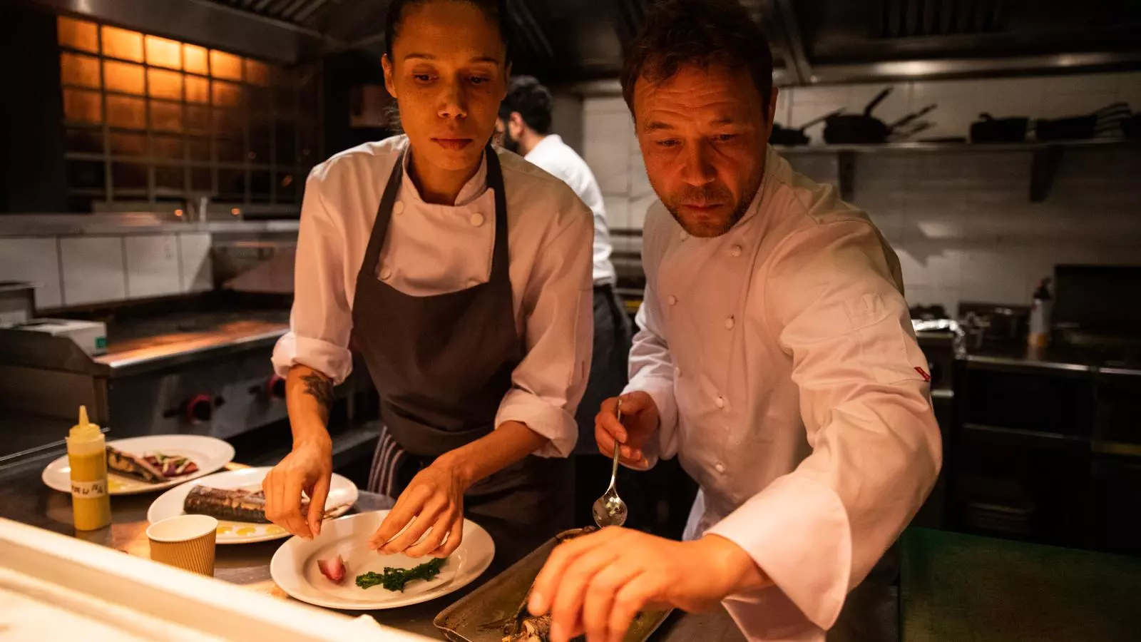 Stephen Graham i Vinette Robinson a 'Hierve'