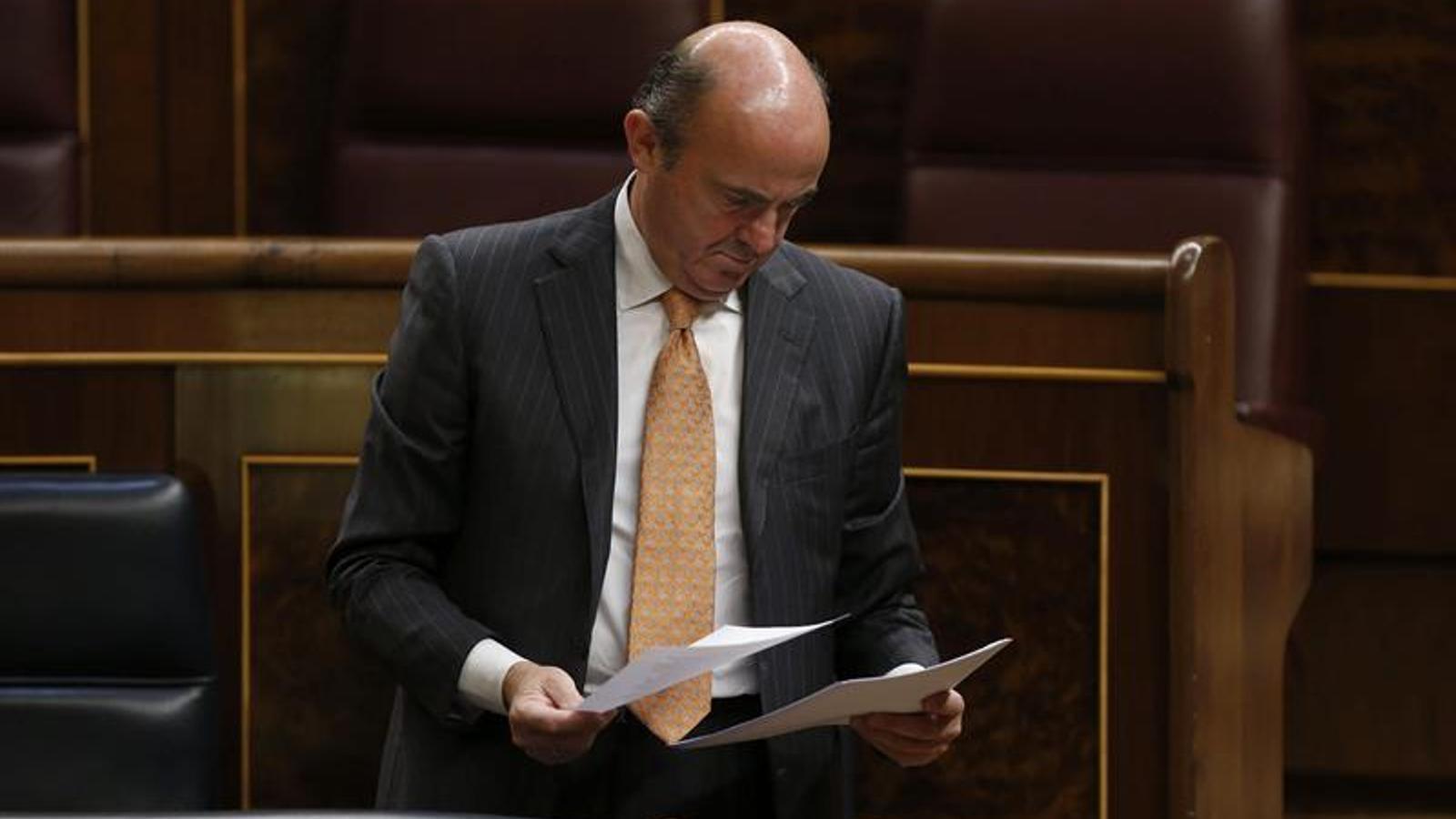 El ministre d'Economia, Luis de Guindos, aquest dijous al Congrés dels Diputats / EFE