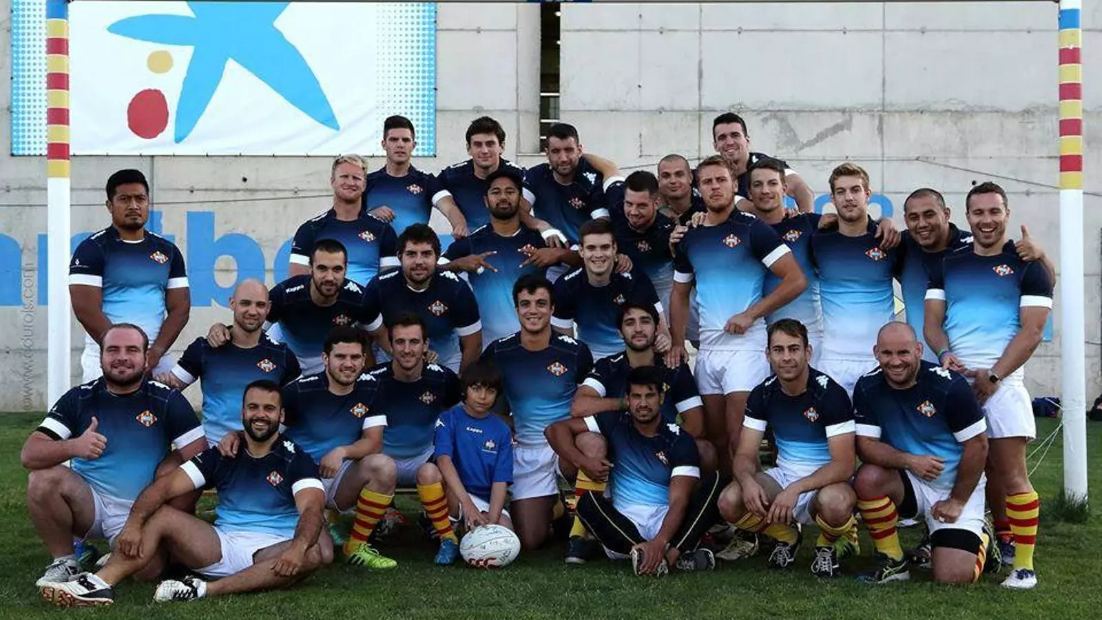 Foto de família dels jugadors de la Santboiana / UES