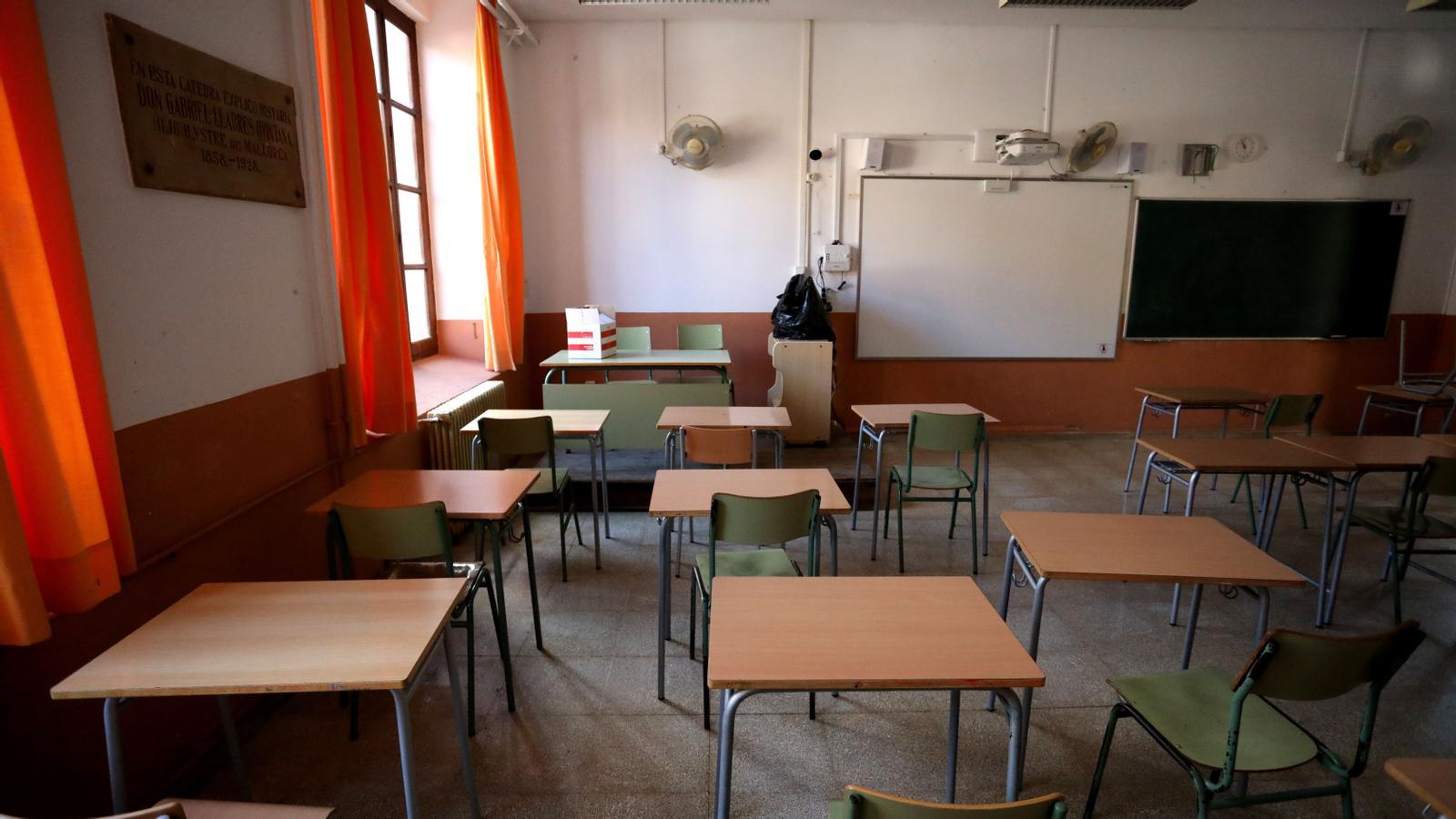 Ein Klassenzimmer des IES Ramon Llull.