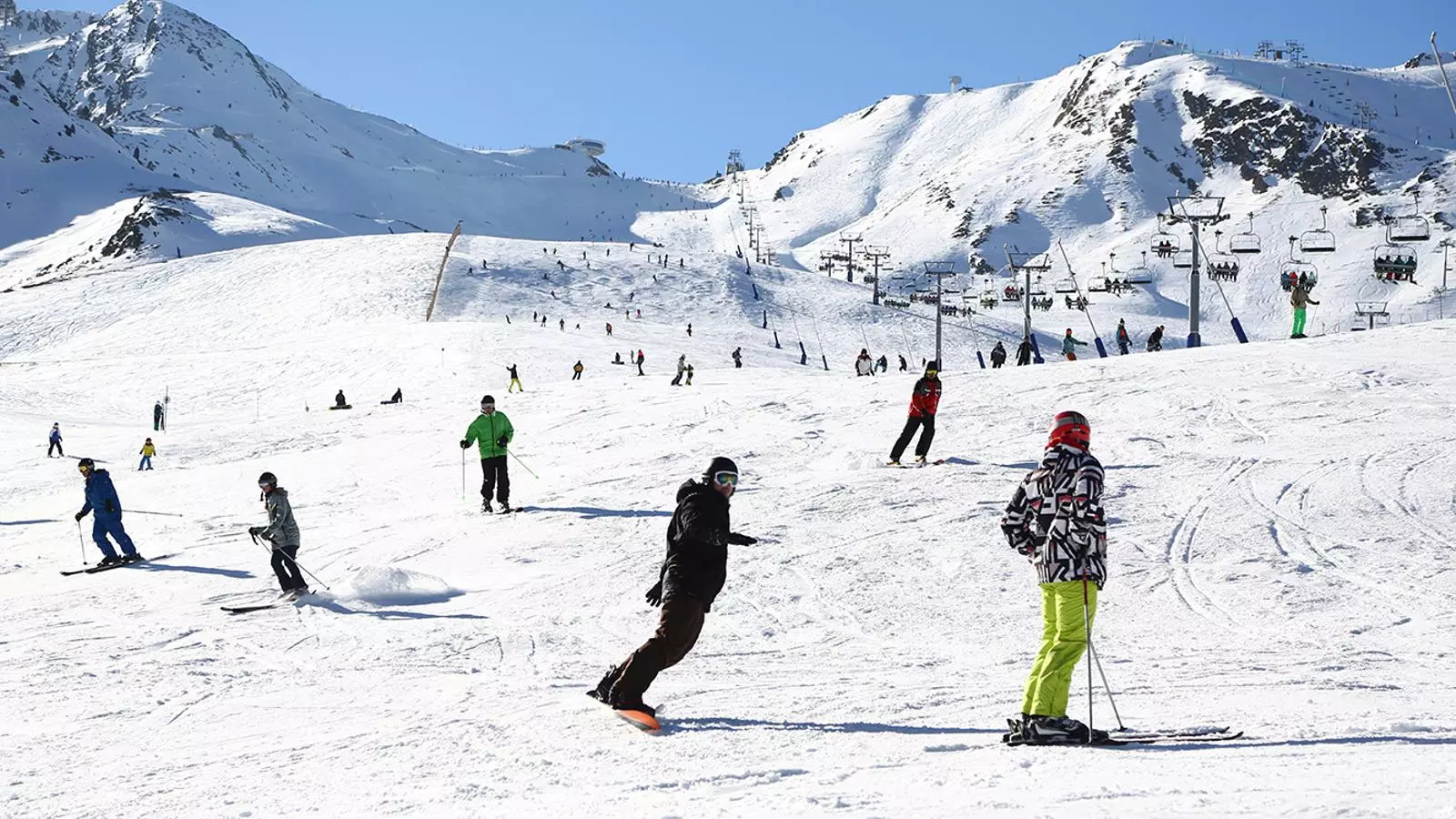 Una imatge de les pistes del Pas de la Casa durant el pont. / GRANDVALIRA