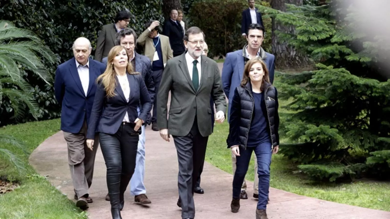 Mariano Rajoy a Barcelona, amb Alicia Sánchez-Camacho i els ministres que acompanyen el president / MANOLO GARCIA