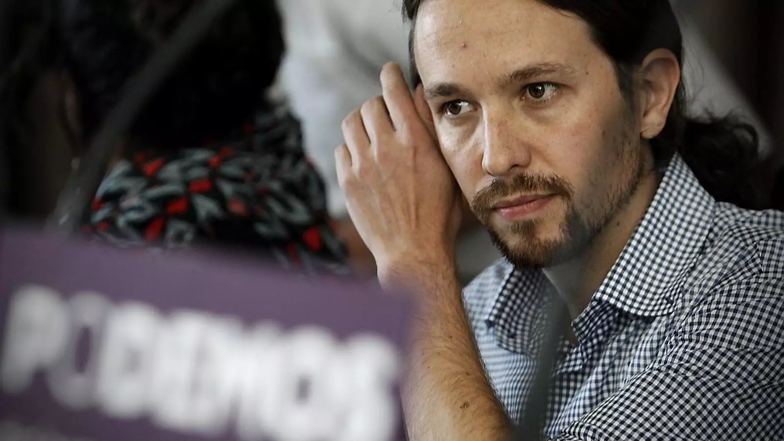 Pablo Iglesias durant l'assemblea del partit