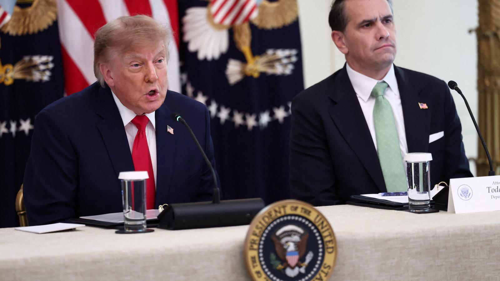 Trump and his attorney general, Todd Blanche, this Wednesday at the White House