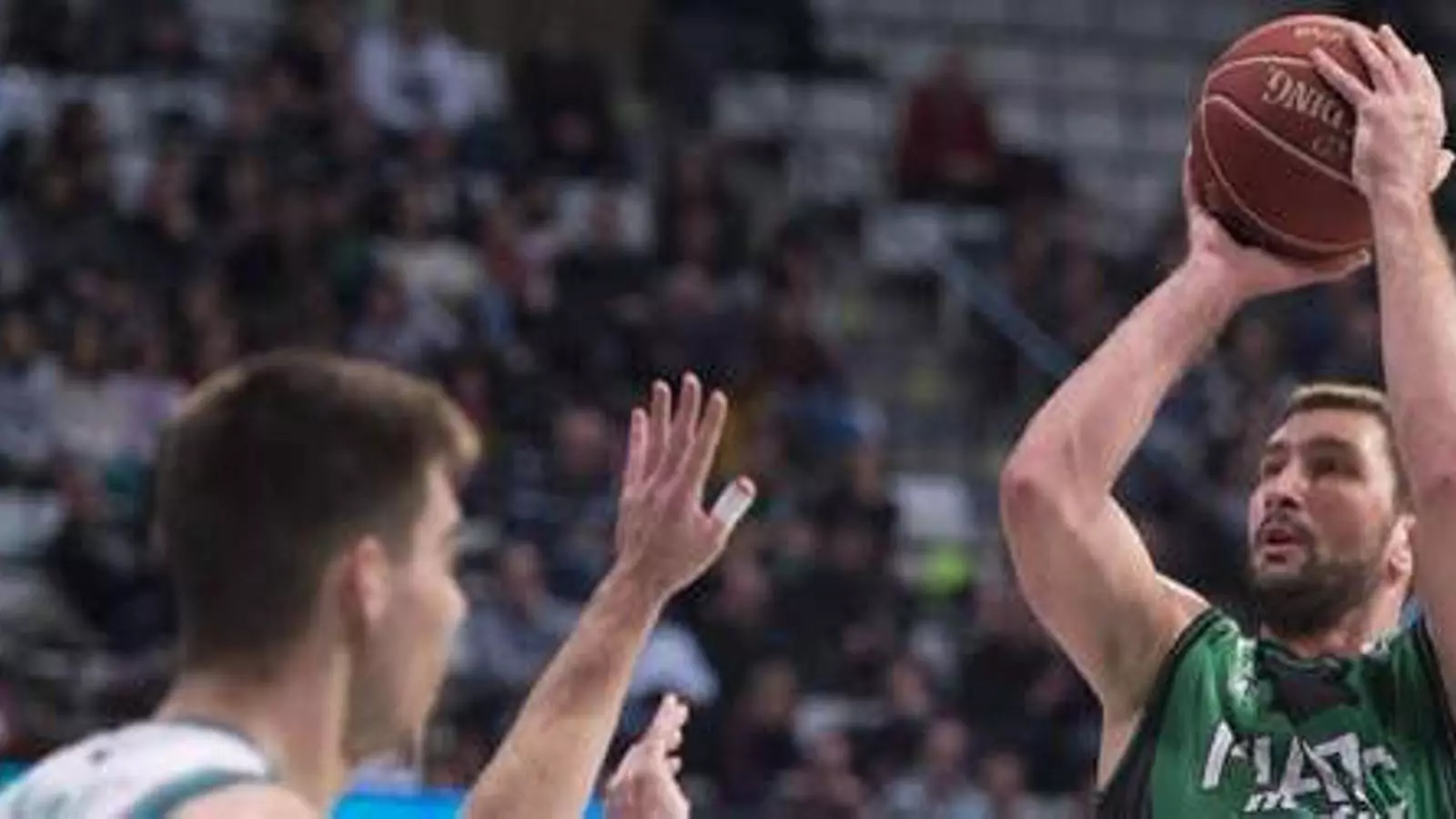 Goran Suton, en acció / PENYA.COM