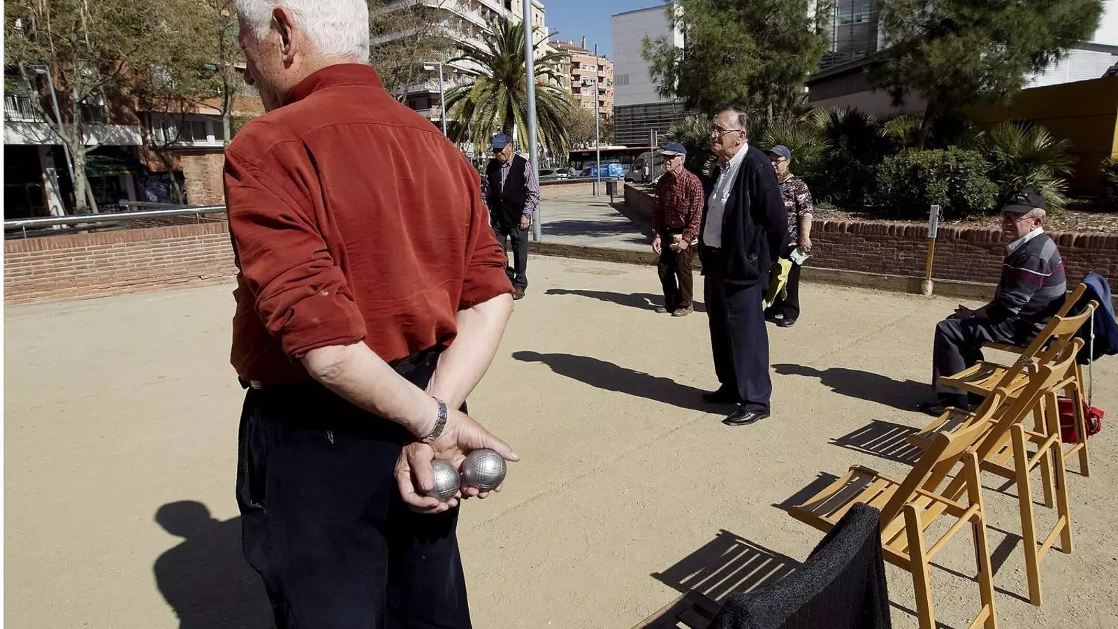 El PP va defensar la seva gestió de les pensions tot i que augmenten només al 0,25% i independentment del ritme a què ho facin els preus.