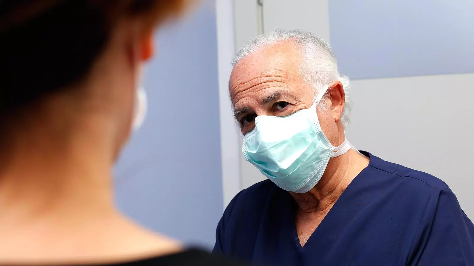 El doctor Borja Corcóstegui, oftalmòleg expert en retina de l'IMO Grup Miranza