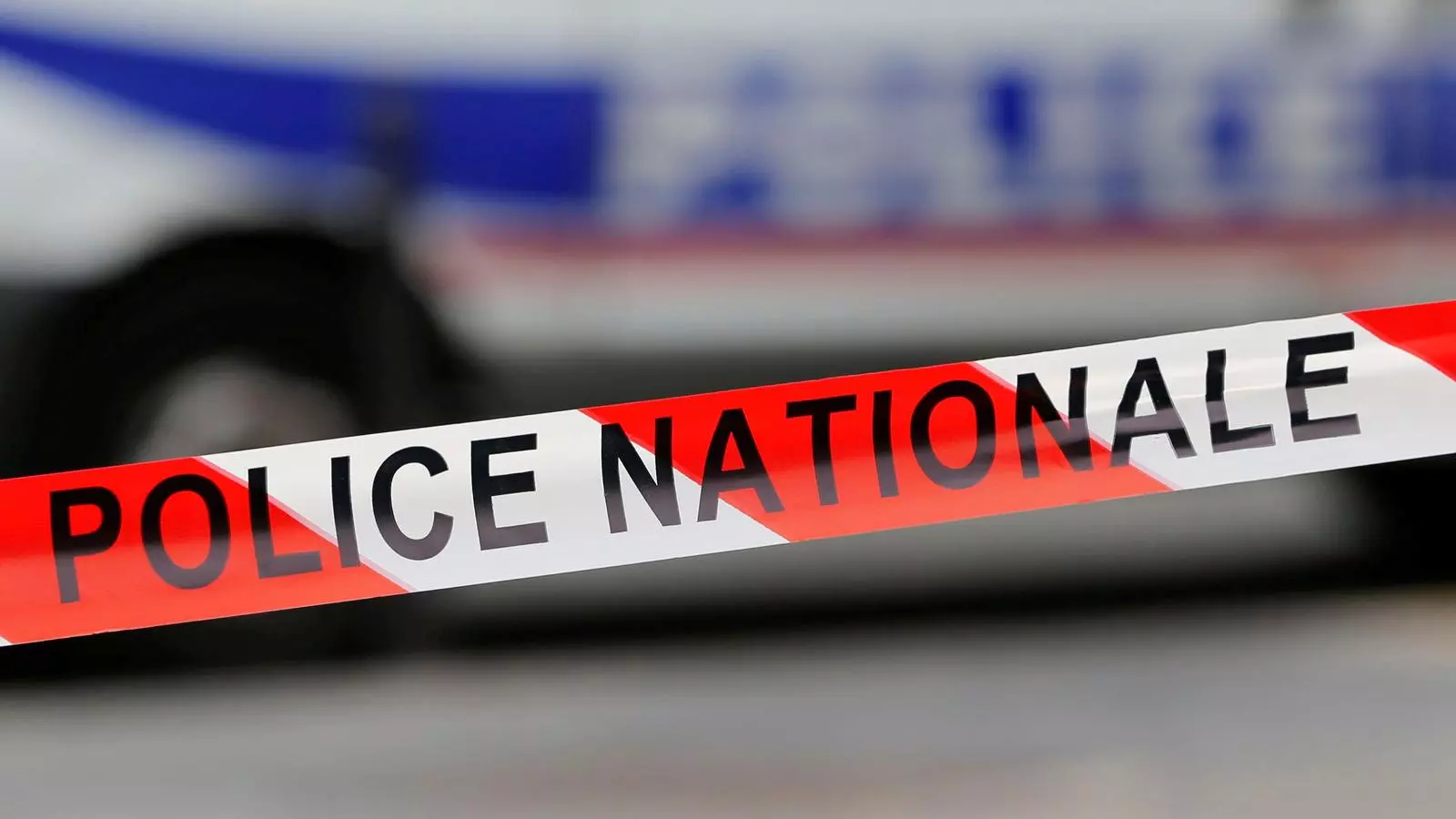 Cordó de la policia francesa