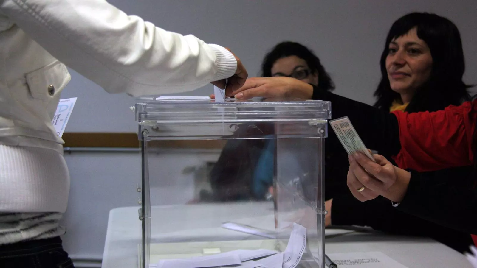 El cens és una de les claus de la llei de consultes populars no referendàries