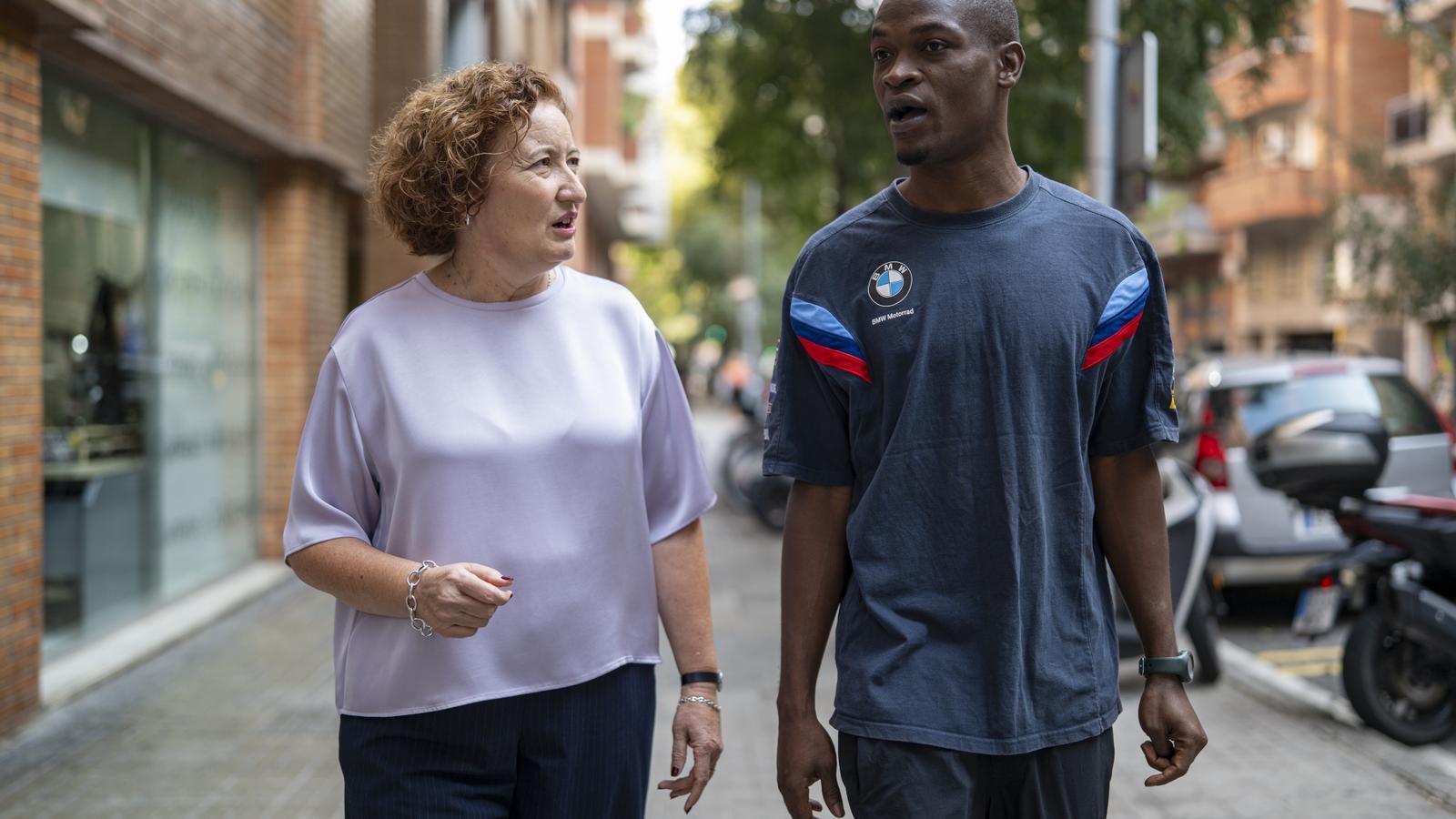 Letícia and Issiaga, walking along a street in Barcelona this week.