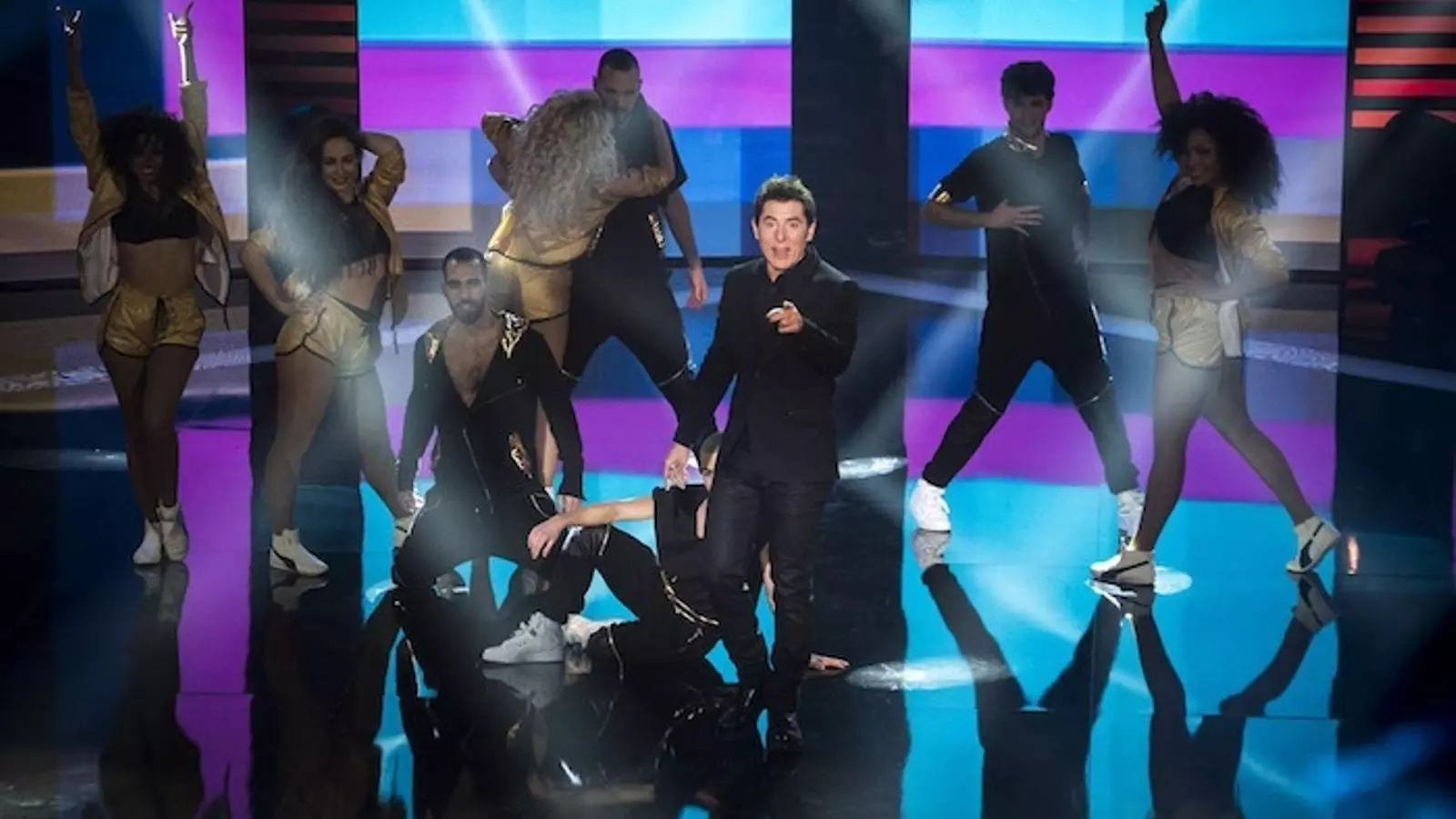 Manel Fuentes presenta 'Top dance'
