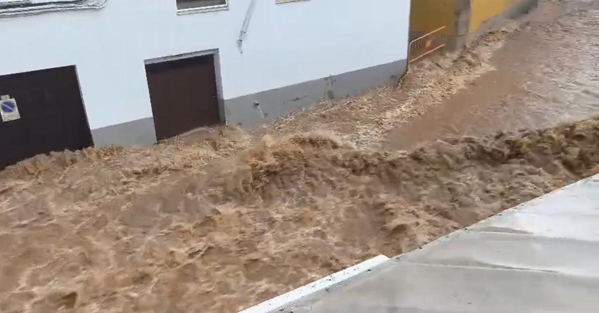 Godall Flood: Dramatic Video of Sunday’s Deluge