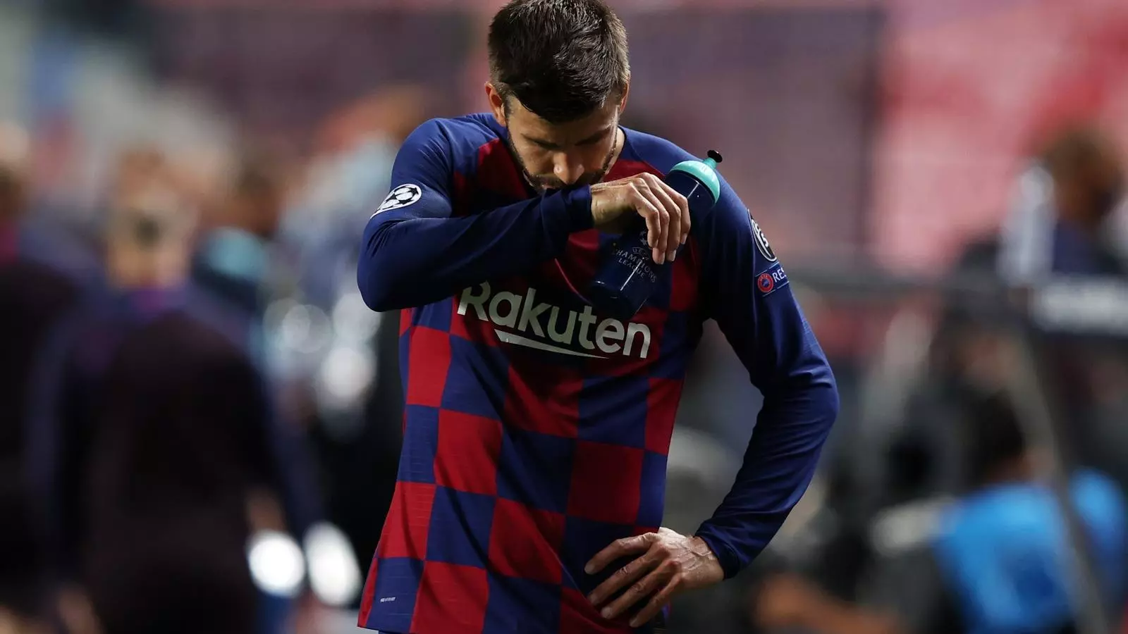 Piqué: "Vergonya és la paraula"