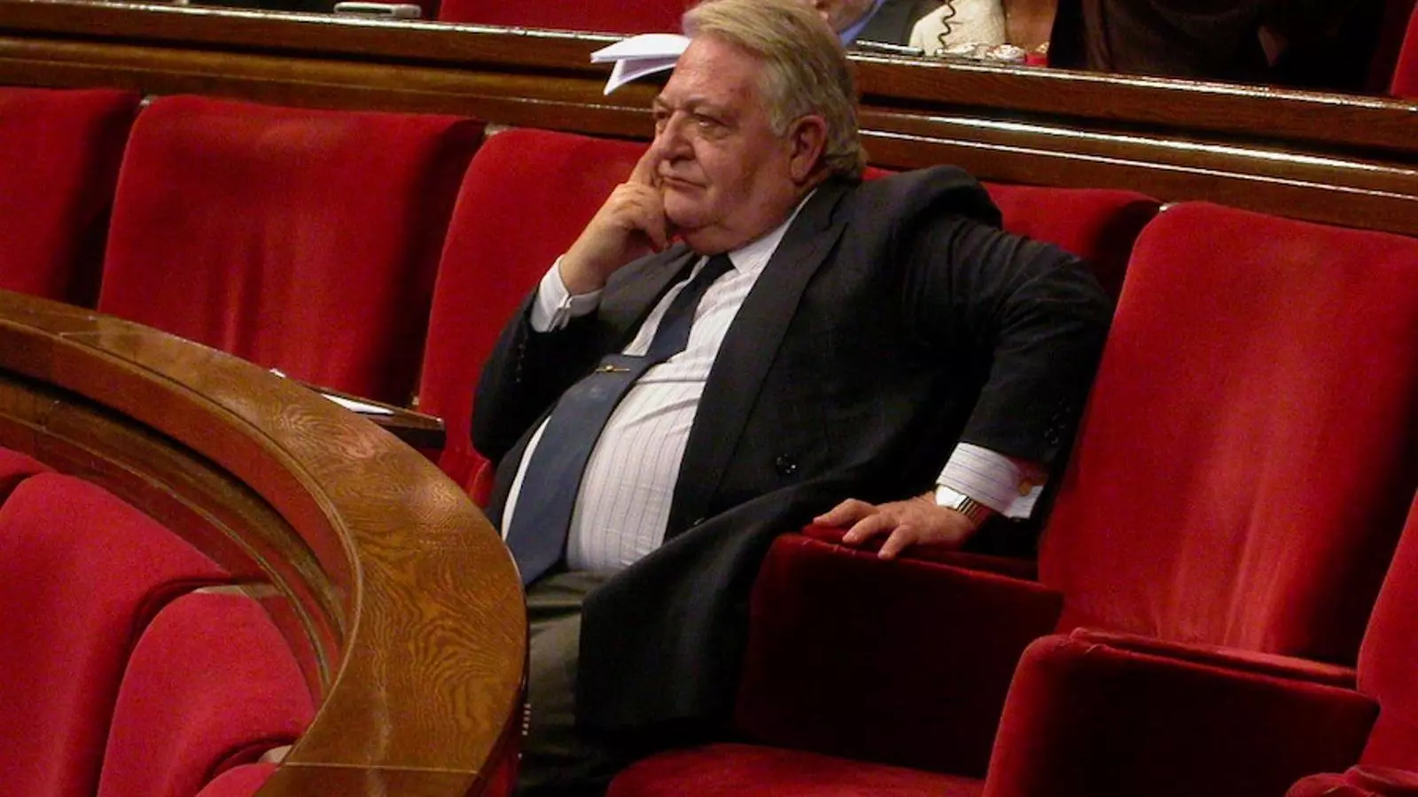 L'exdiputat de CiU Jaume Camps, en una imatge al seu escó, l'abril de 2005 / ACN