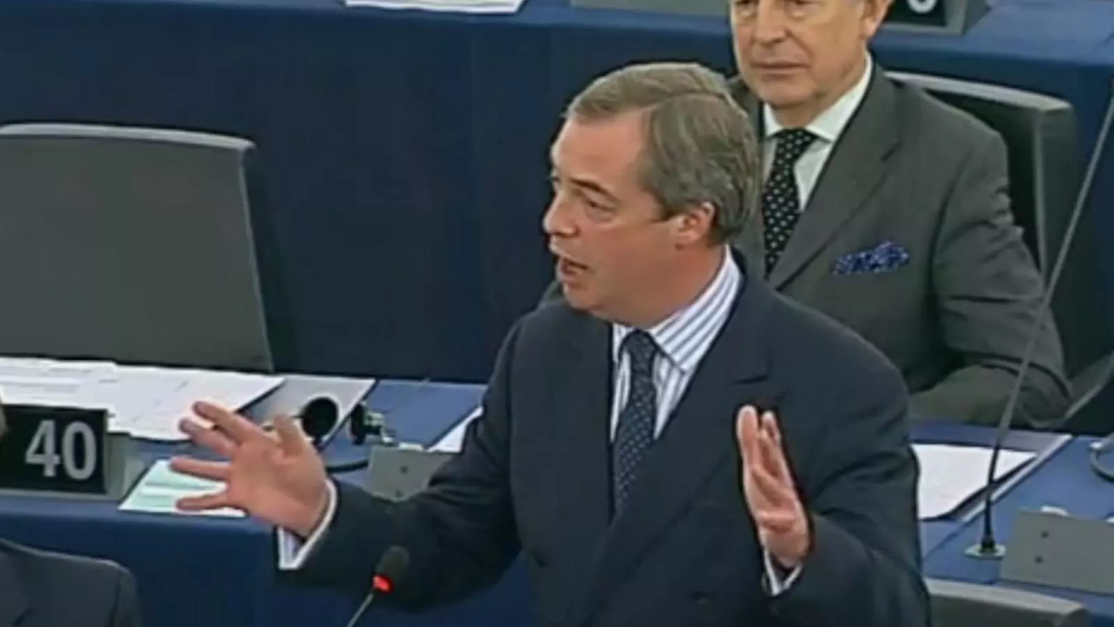 Sessió del Parlament europeu en què l'eurodiputat flamenc Dirk Jan Eppink defensa el dret dels catalans a fer un referèndum