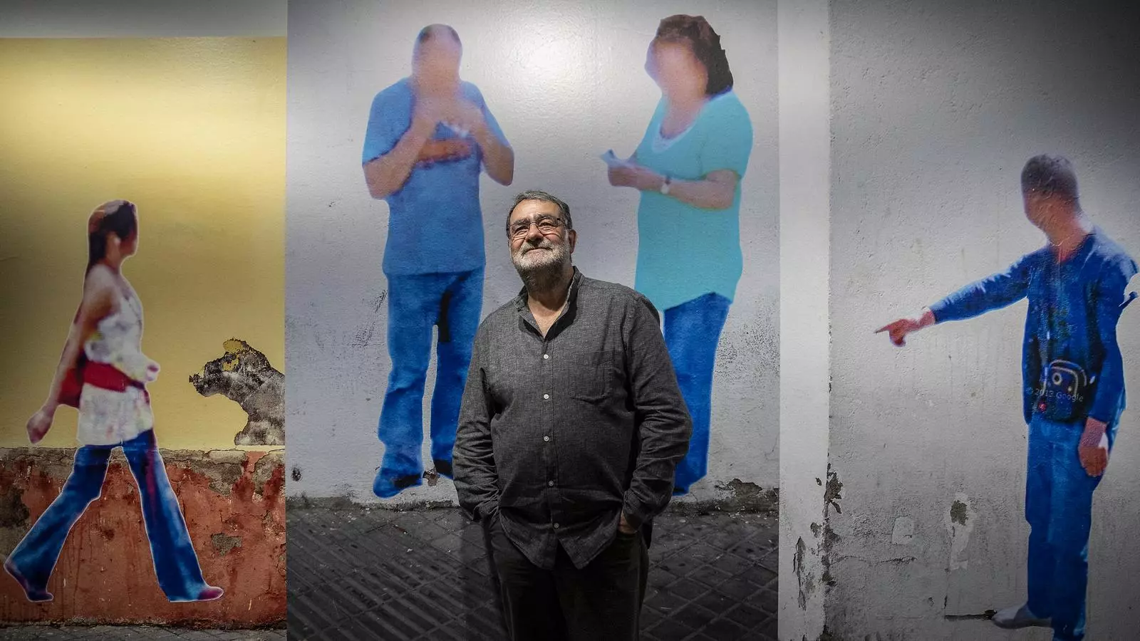 El fotògraf Joan Fontcuberta a l'exposició 'Ressonàncies' del Kbr de la Fundació Mapfre