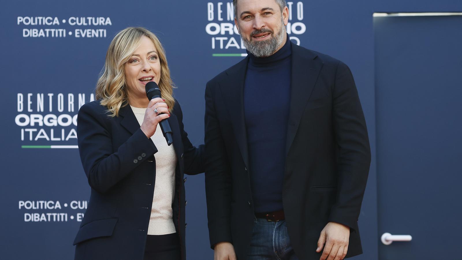 The Italian Prime Minister, Giorgia Meloni, with the leader of Vox, Santiago Abascal, two and a half years ago.