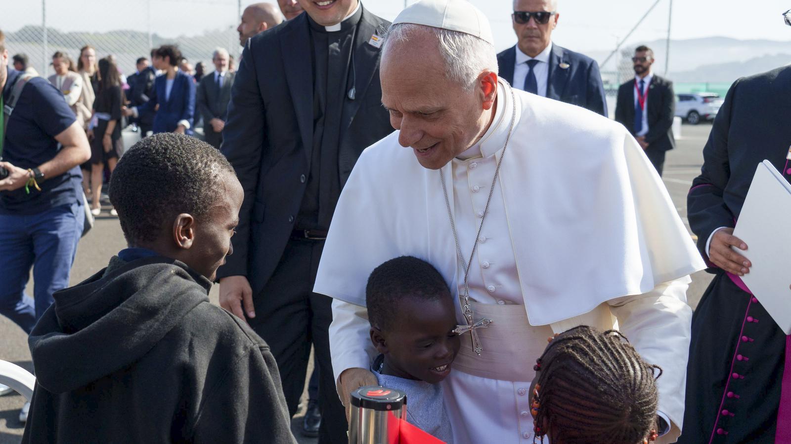 El Papa, con inmigrantes africanos en Tenerife.