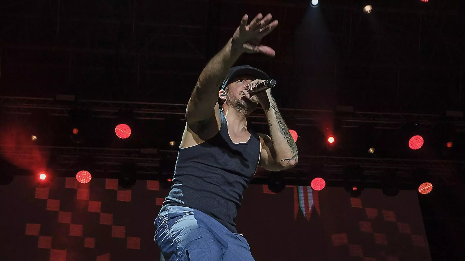 Residente durant el concert d’ahir al Festival Cruïlla, al Parc del Fòrum.