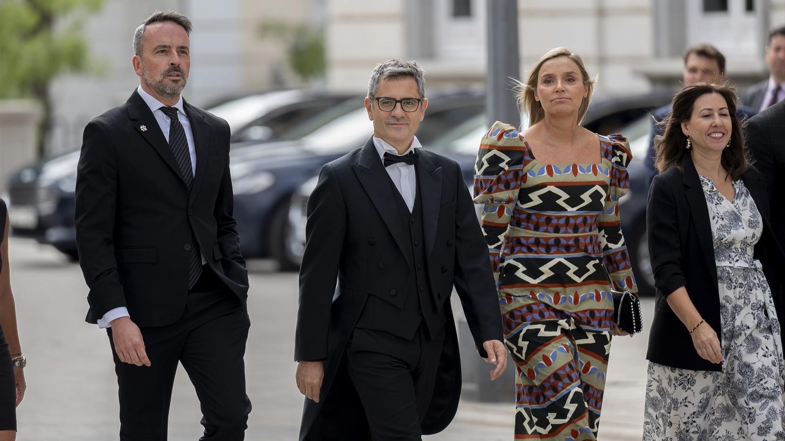 El ministro Félix Bolaños llega al acto de apertura del año judicial 2026 acompañado de Sofía Puente, que ahora es secretaria general para la Innovación y Calidad del Servicio Público de Justicia