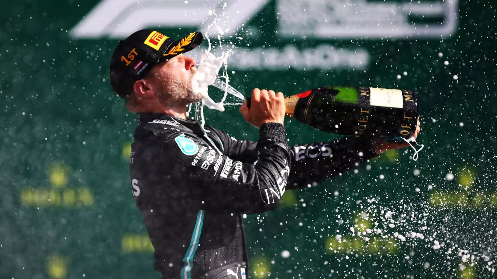 Valtteri Bottas celebrant el seu triomf a Àustria.