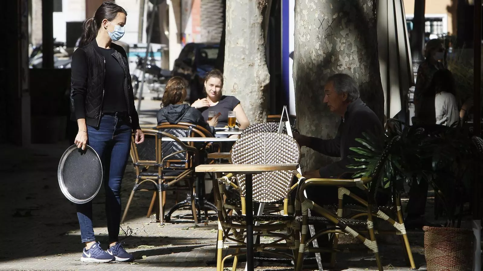 Les terrasses poden obrir amb un 50% de l'ocupació a Palma