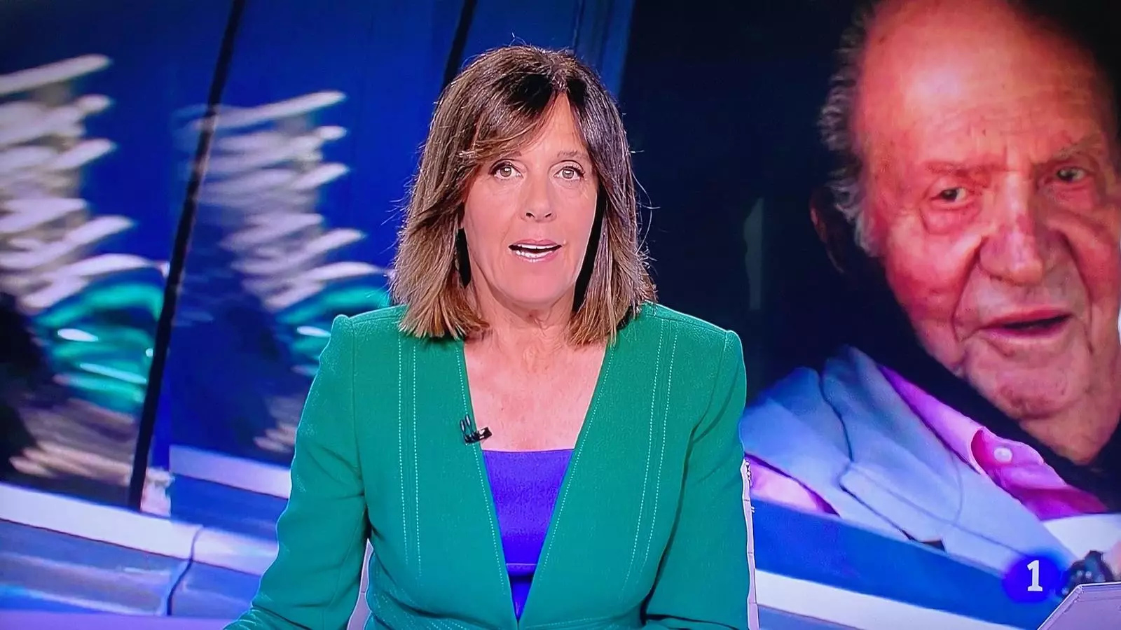Antena 3 evita parlar del rei.