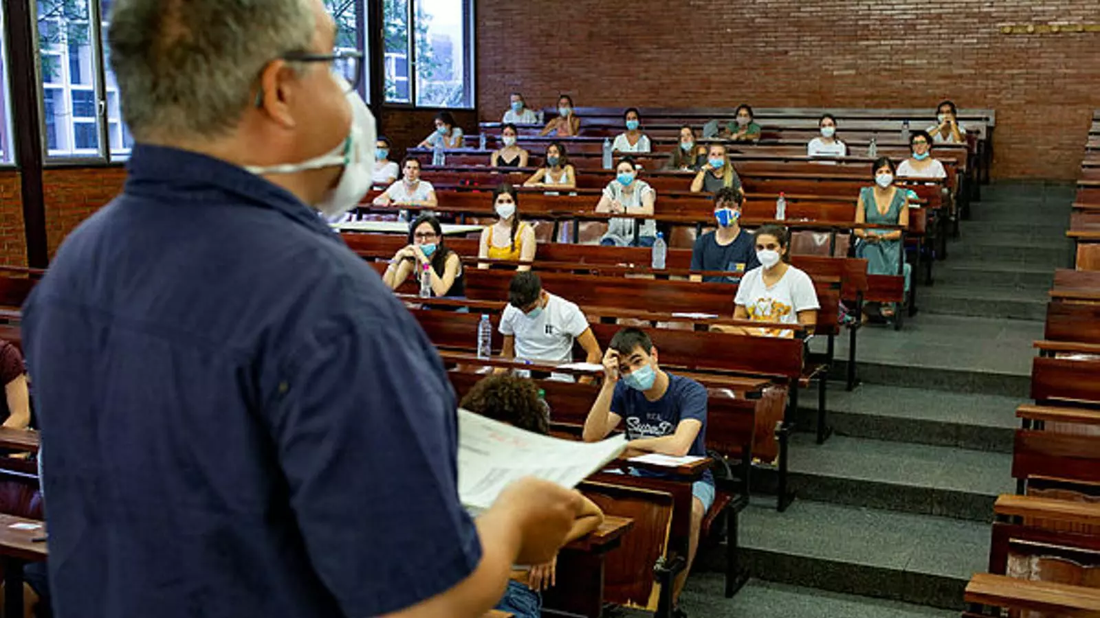 Examen de la selectivitat de l'any passat a la UB.