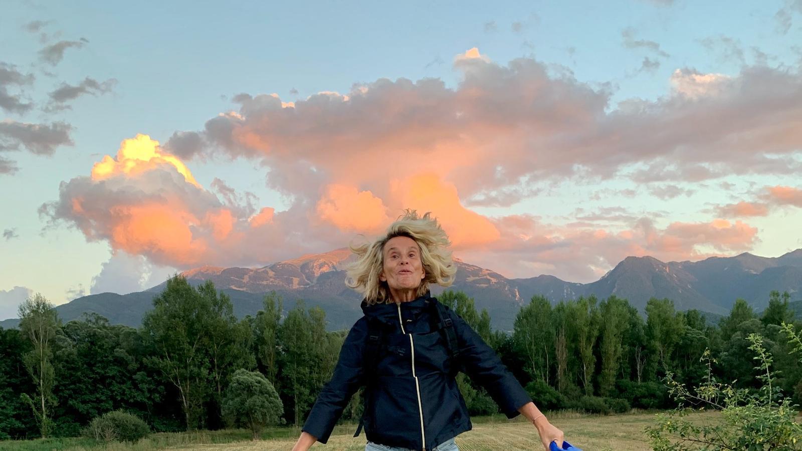 La Marimer Pérez con Thor y Quercus en la Cerdanya