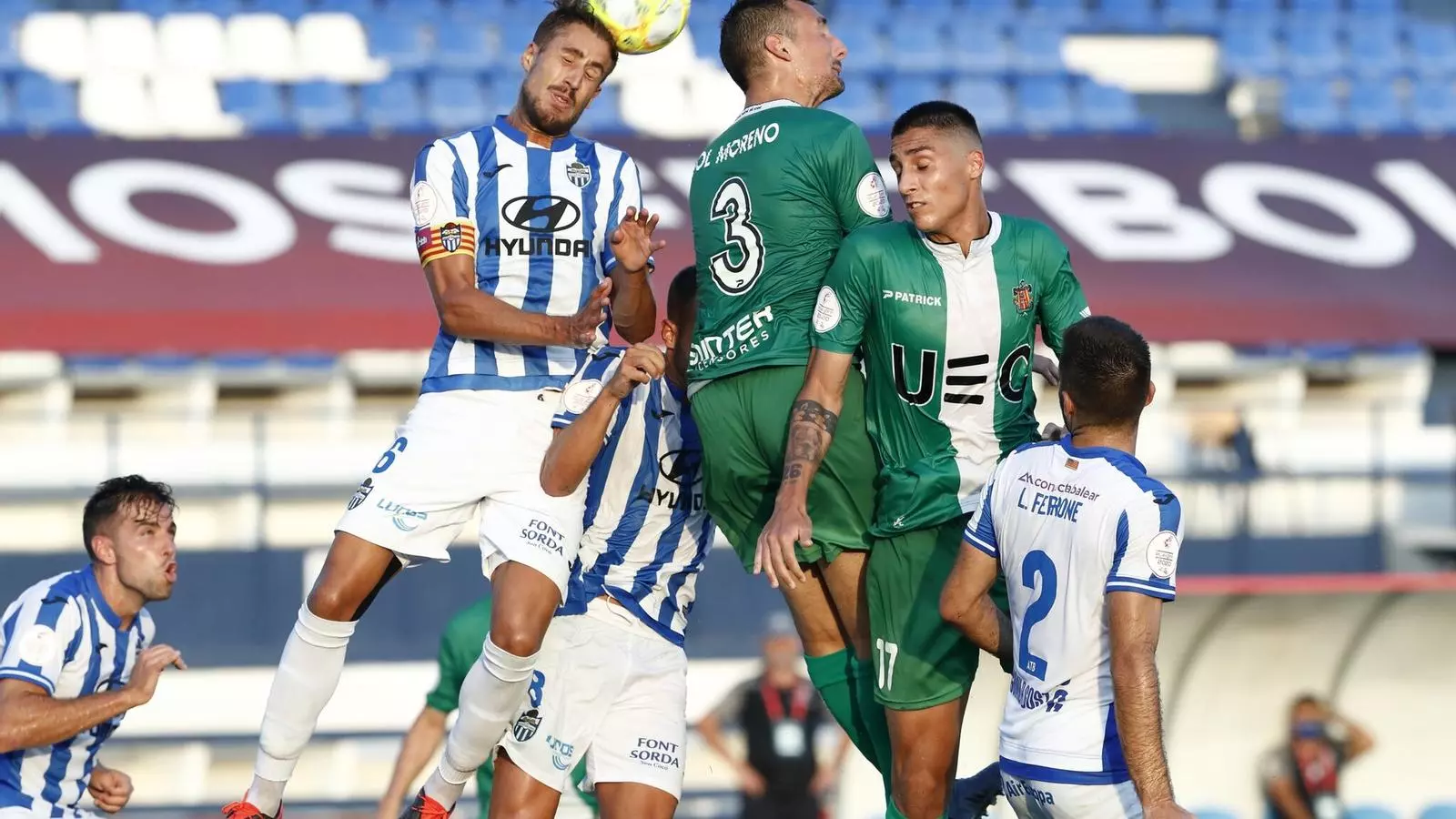 Imatge del partit entre l'Atlètic Balears i el Cornellà