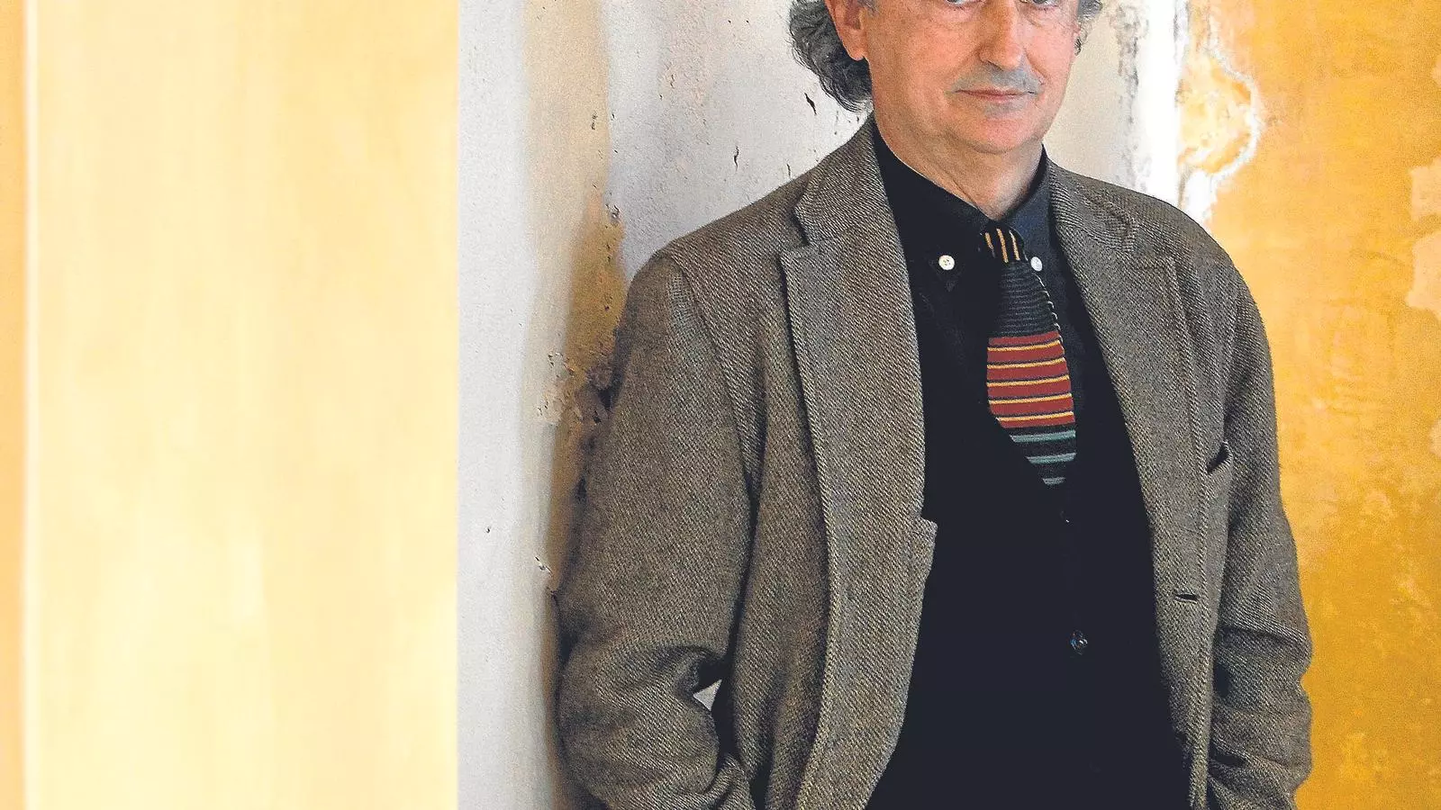 José Carlos Llop: "No hi va haver intel·lectuals de la Transició"