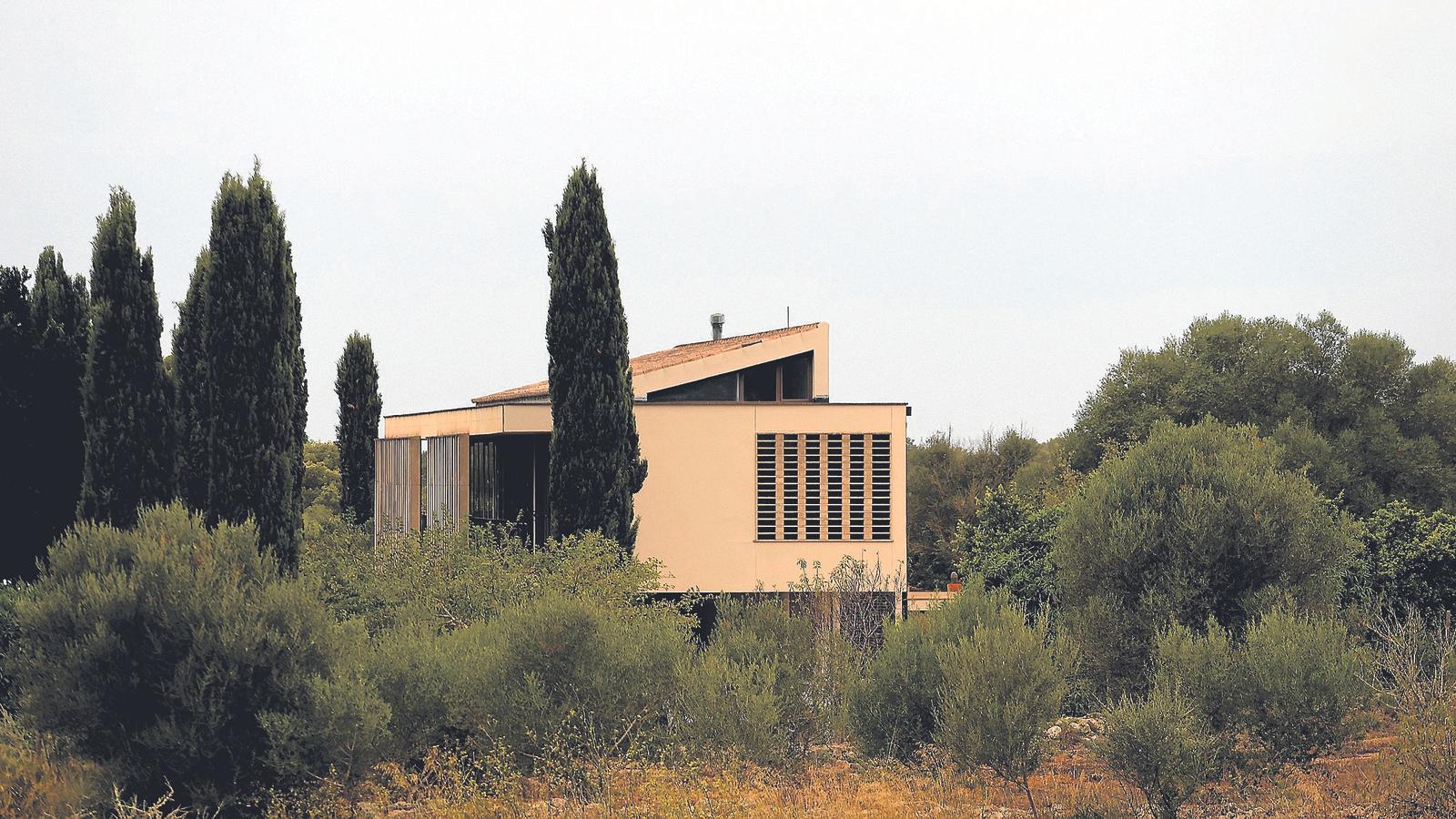 L’arquitectura al camp es va allunyant dels seus usos originals (Algaida).