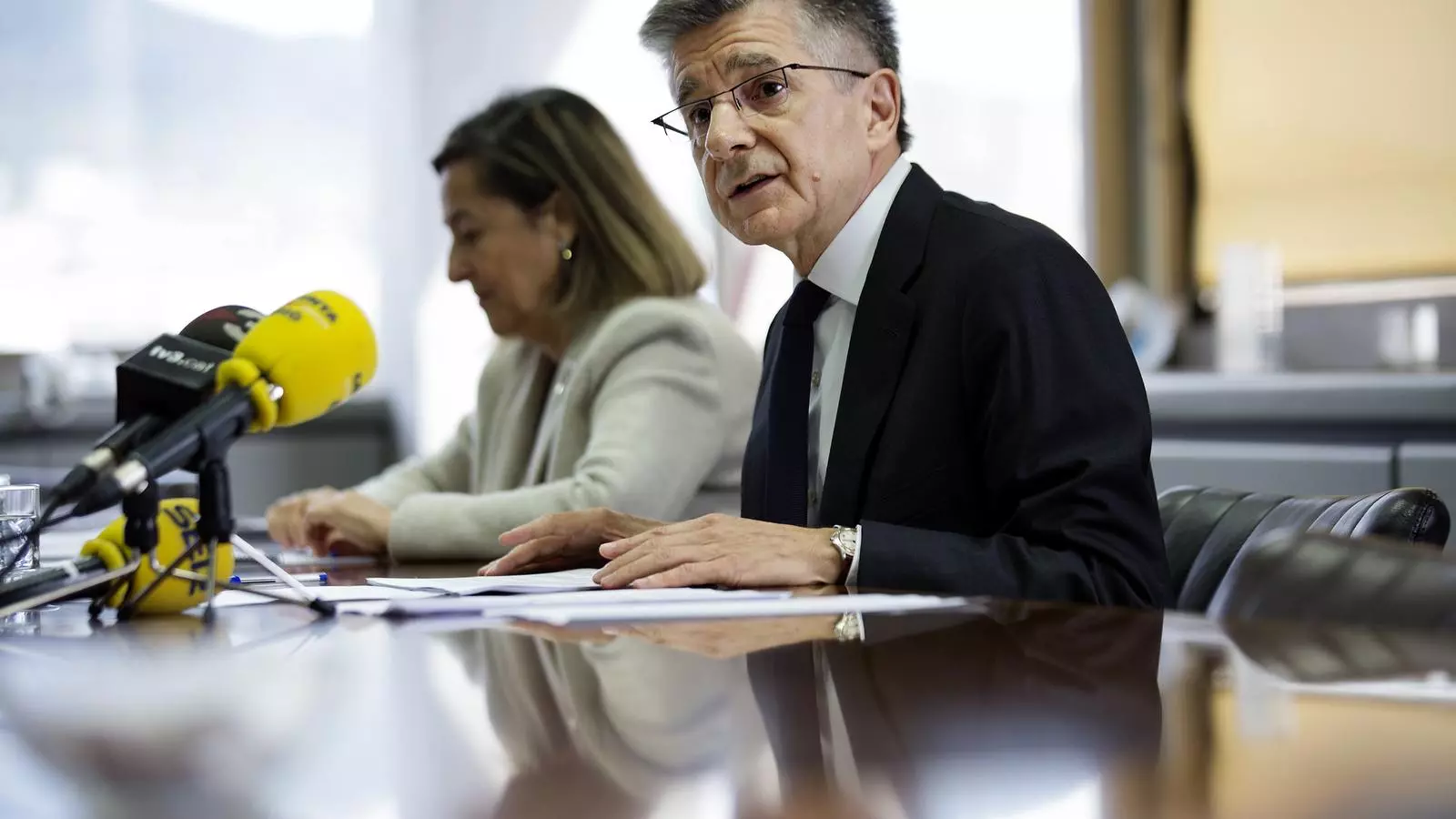 El president d'Ercros, Antoni Zabalza, a la seu de la companyia a Barcelona.