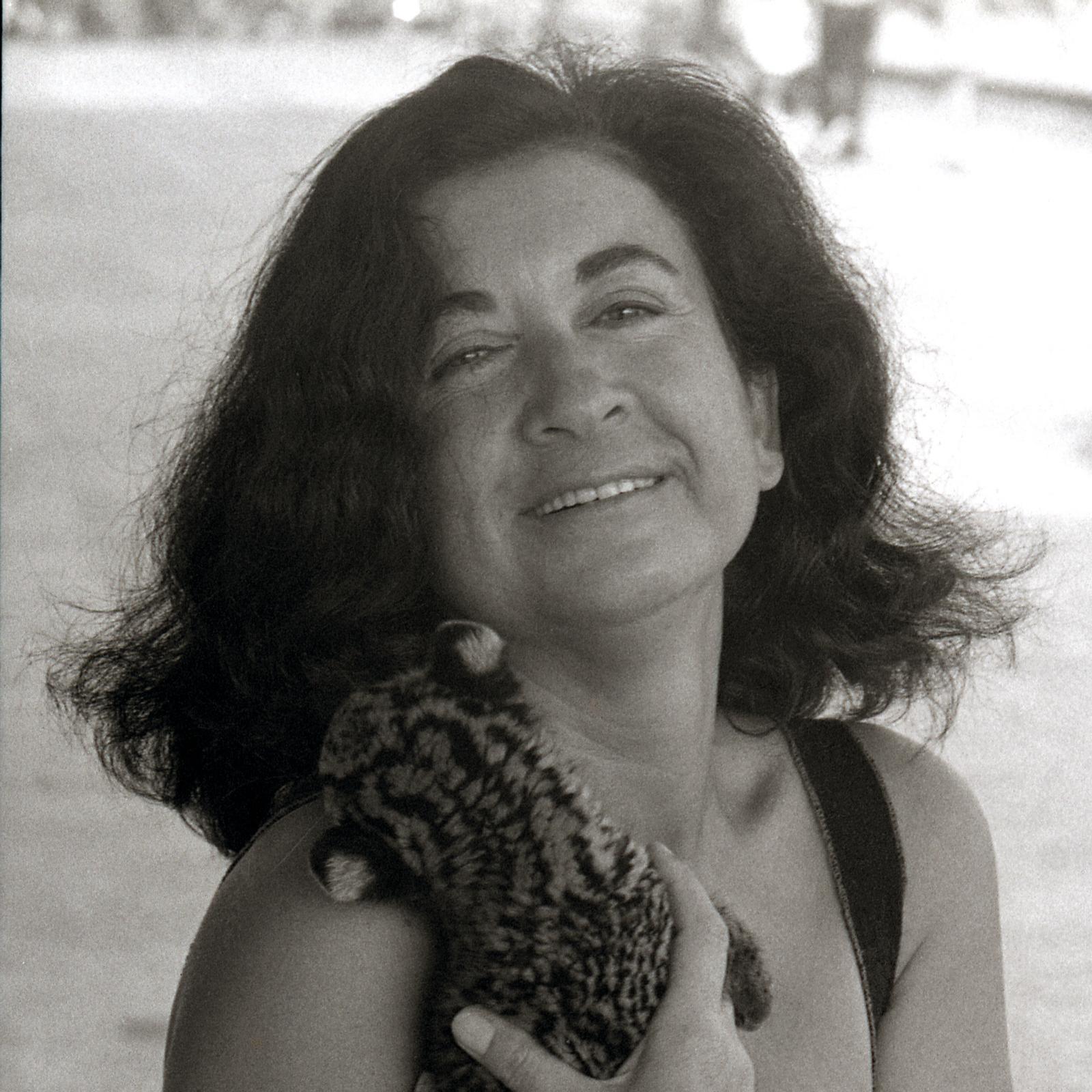 Concha Alós, en un retrat fet pel seu amic Toni Catany, el 1972.