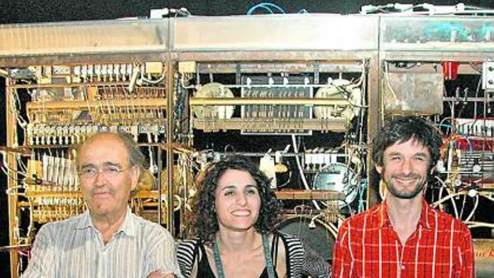 Carles Santos i Cabo San Roque al Teatre-Auditori de Sant Feliu de Guíxols, on avui estrenen Maquinofòbia pianolera .