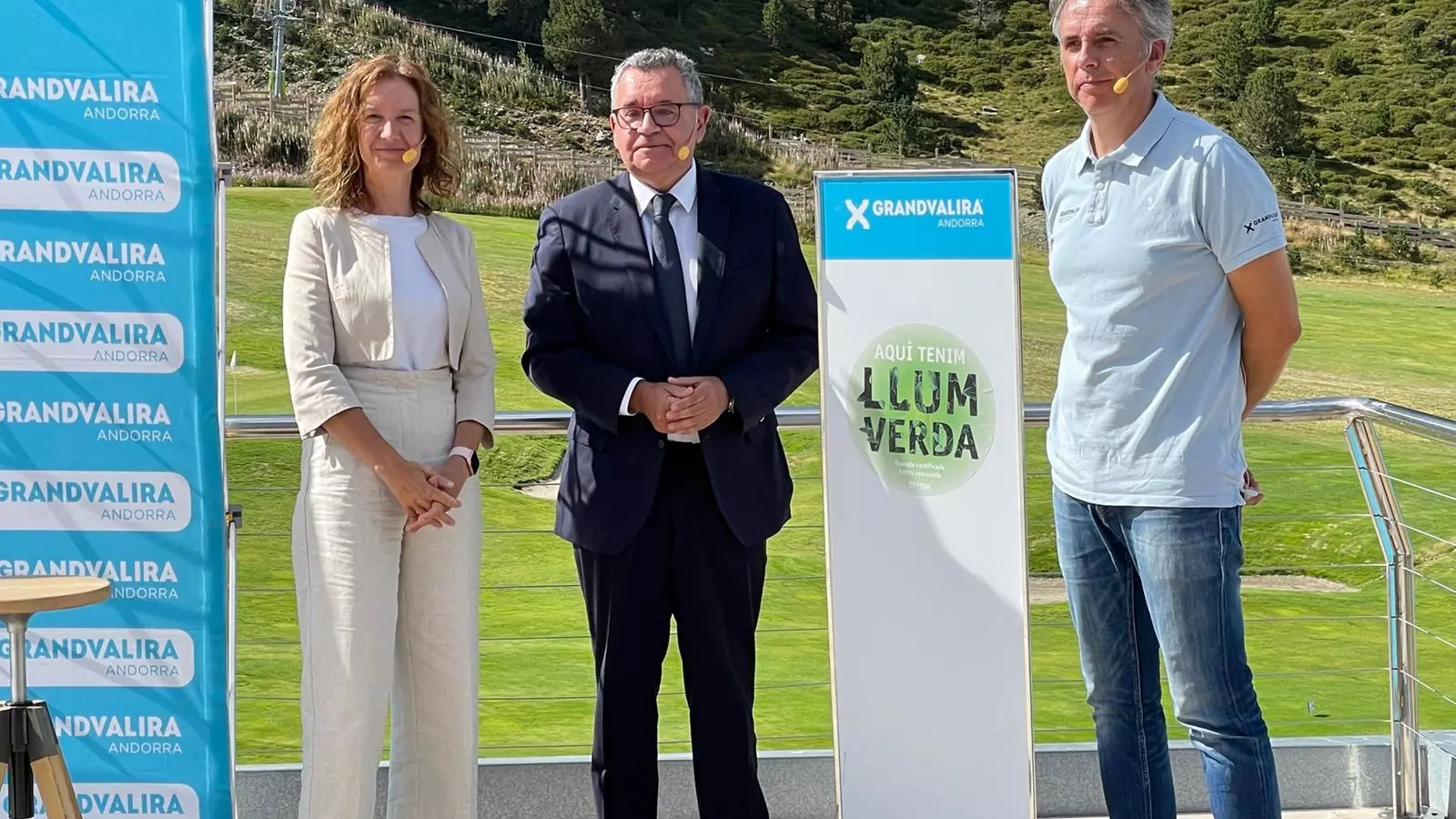 La ministra de Medi Ambient, Agricultura i Sosteniblitat, Sílvia Calvó, el director general de FEDA, Albert Moles, i el director general d'Ensisa, David Hidalgo.