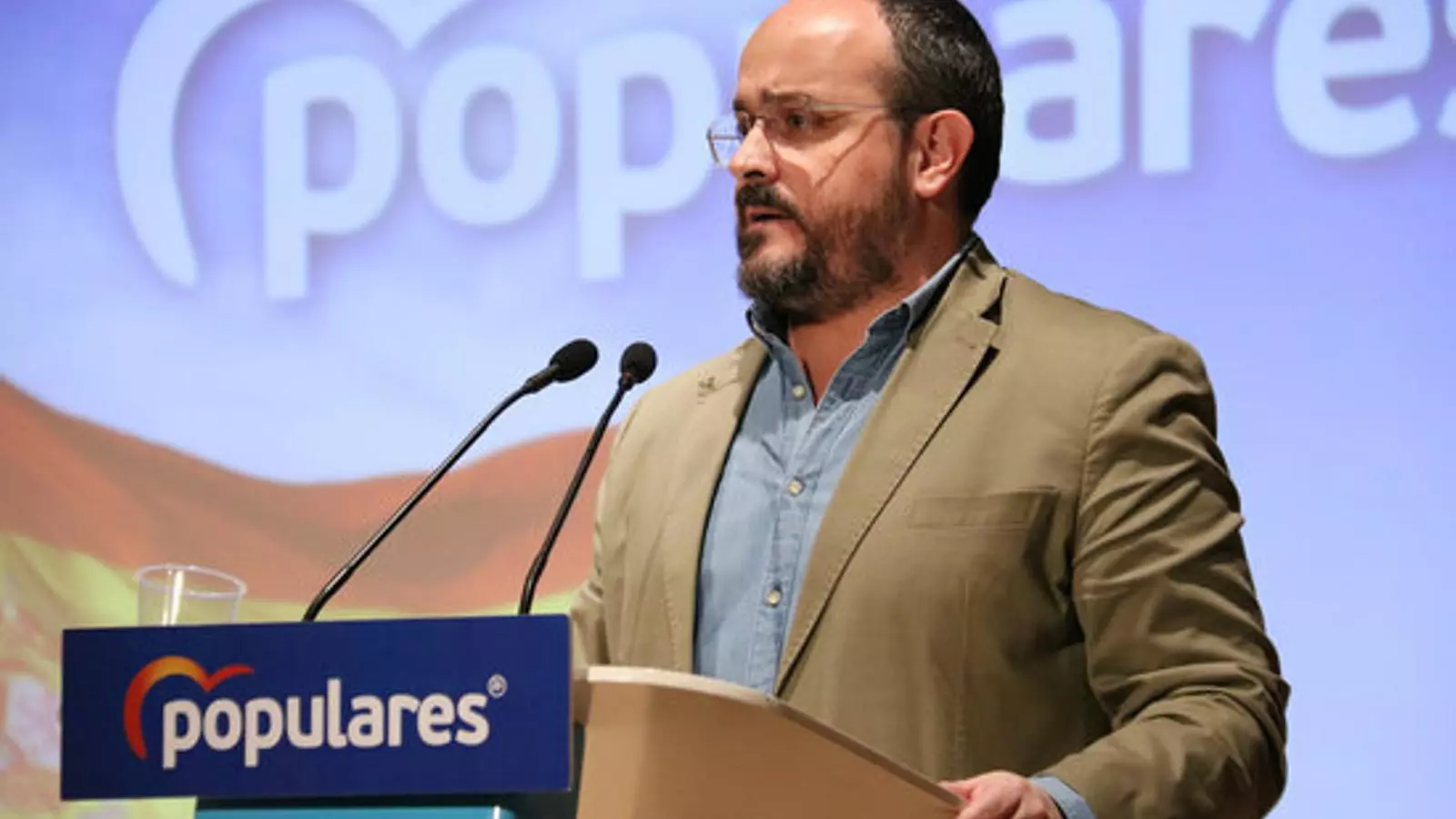 Alejandro Fernández, a Ciutadans: "L'espai constitucionalista necessita ser reconstruït entorn al PP"