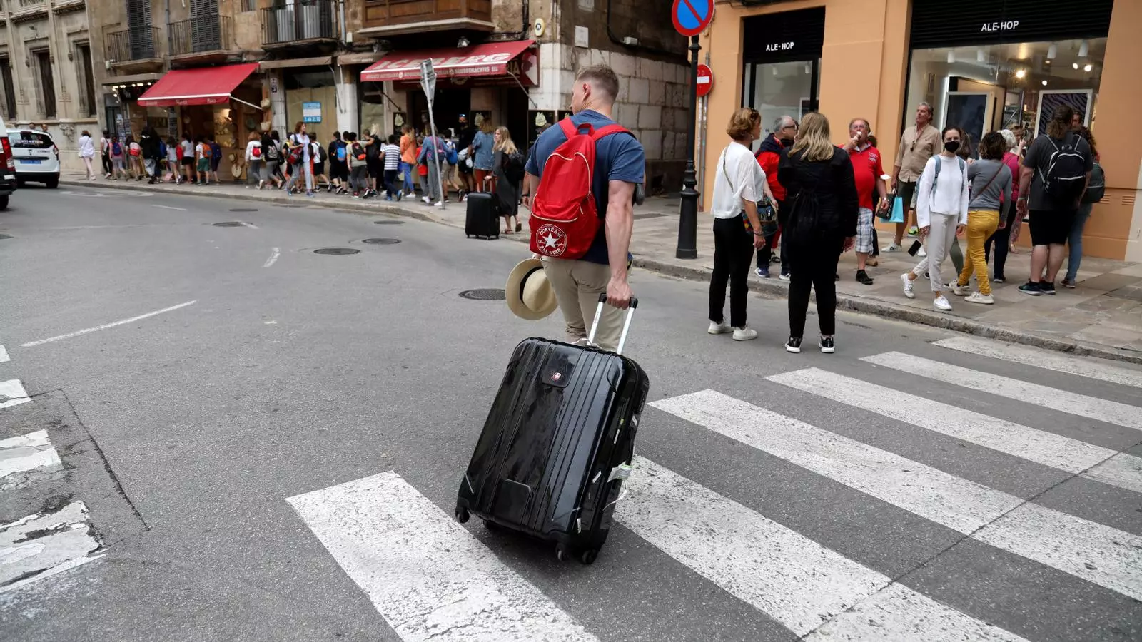 La moratòria de places de la llei turística té una excepció, amb la possibilitat de fer-ne 200 de noves a Mallorca.