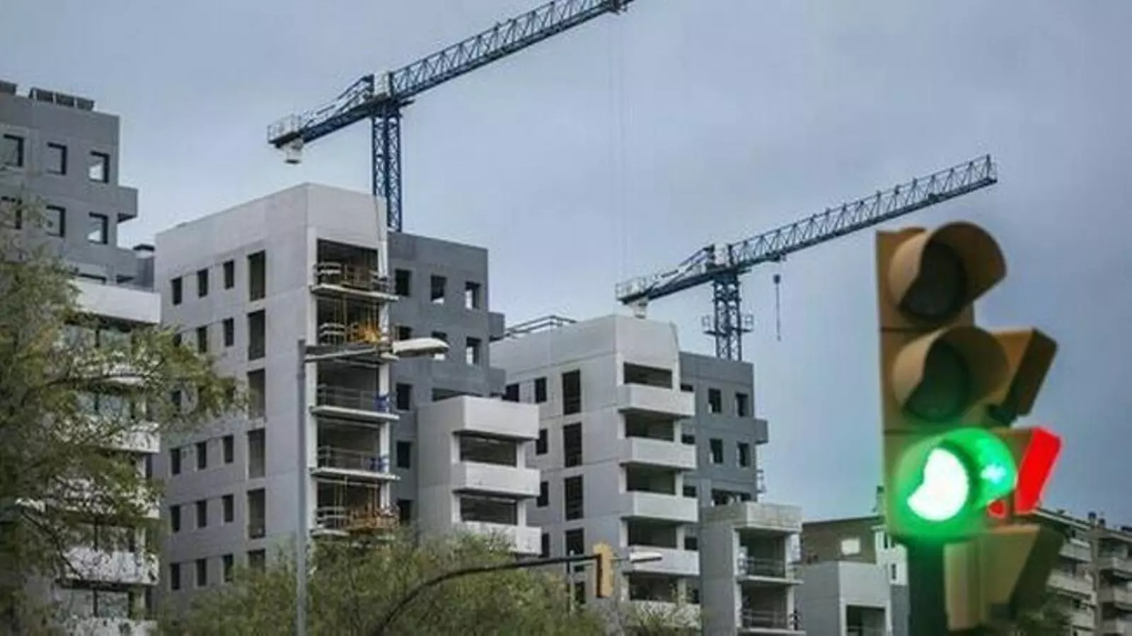 Continua caient la venda d'habitatges a les Illes.