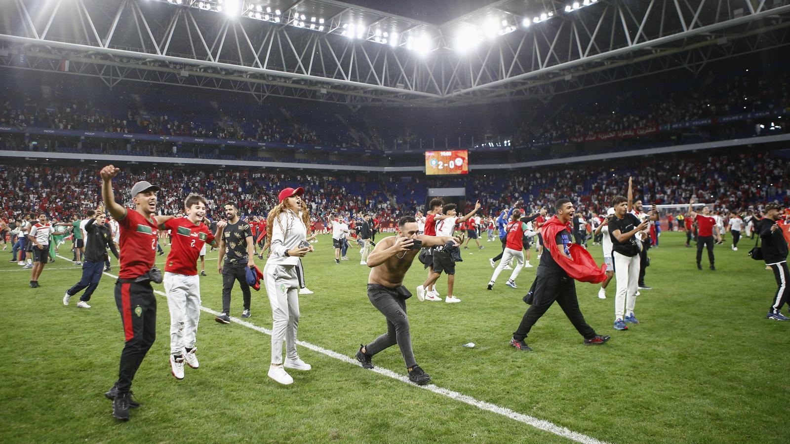 Alderulls durant el Marroc-Xile al RCDE Stadium