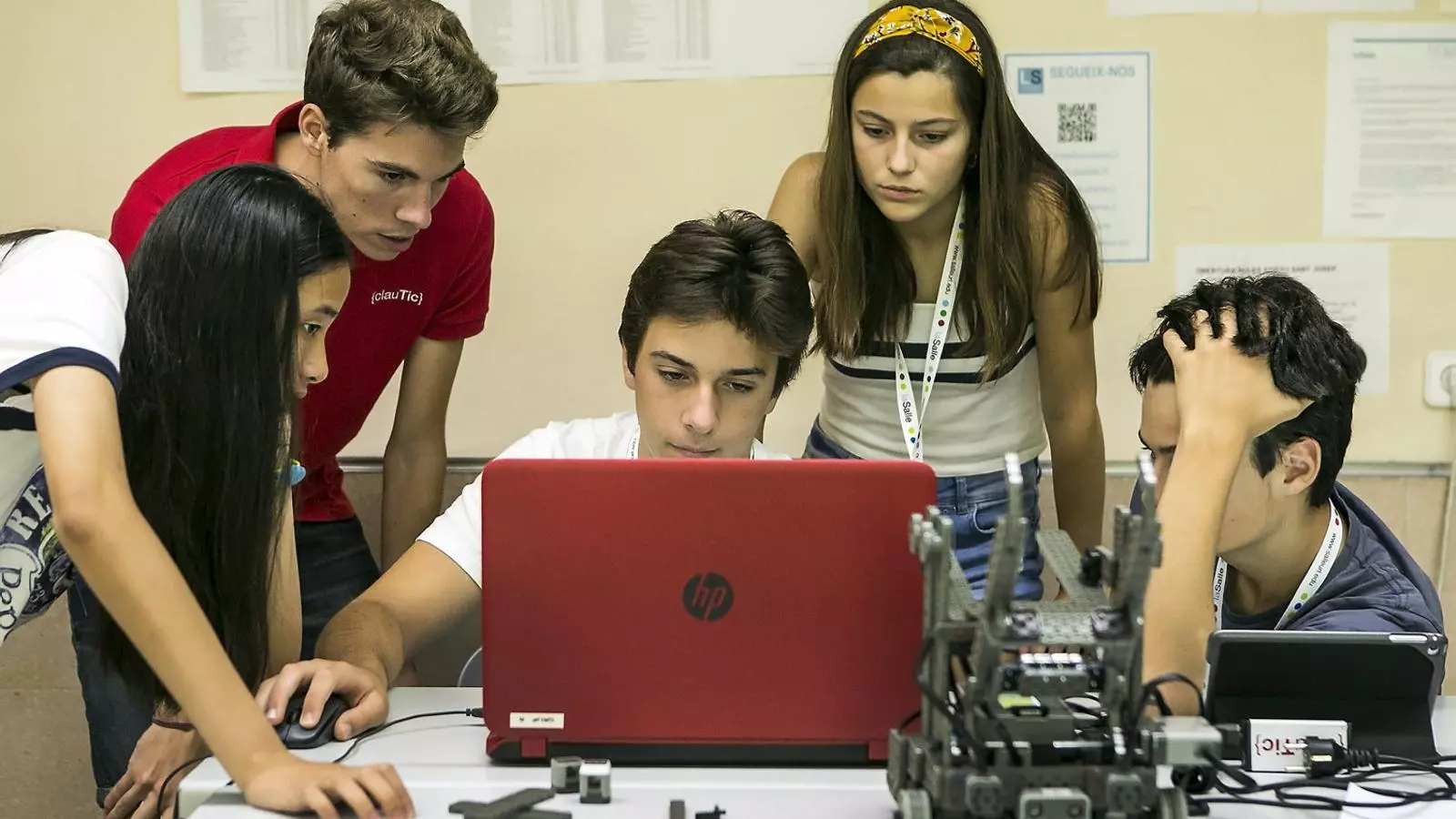 Construir un robot durant les vacances