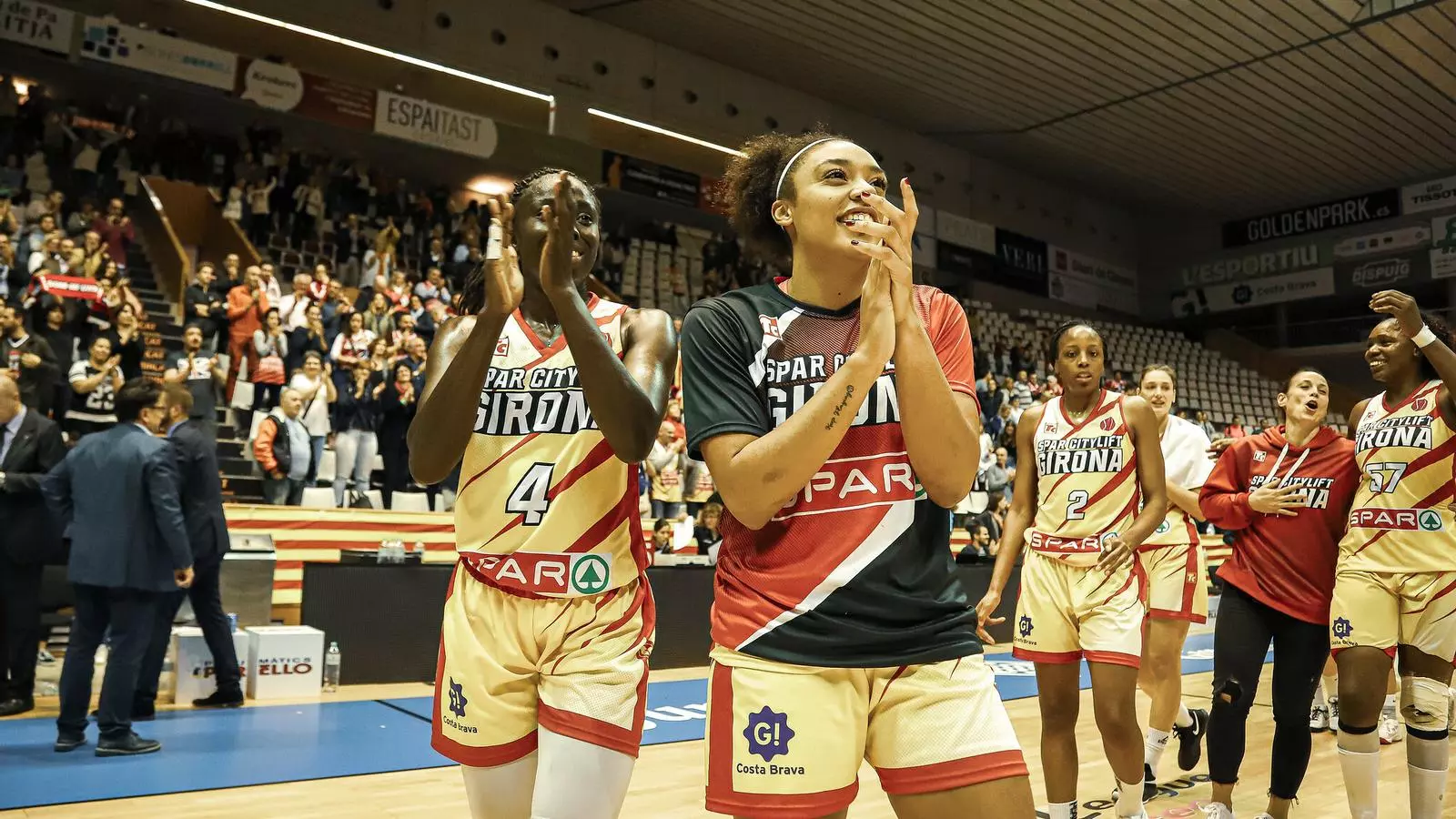 L’Spar Citylift Girona celebra una victòria a la seva pista
