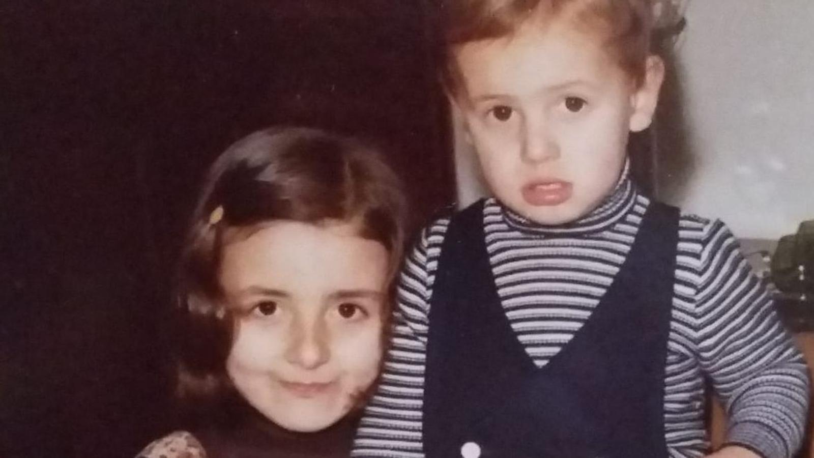 Xisca Mora Veny mit ihrem Bruder Pau.