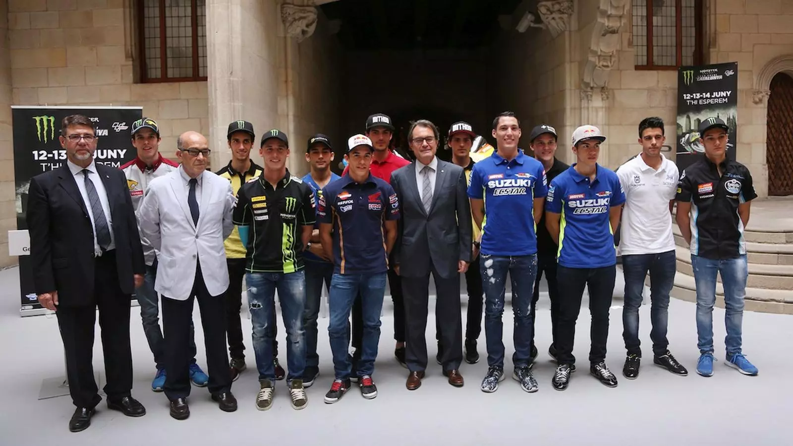Els assistents a l'acte de presentació del GP de MotoGP / JORDI BEDMAR / PREMSA GENERALITAT